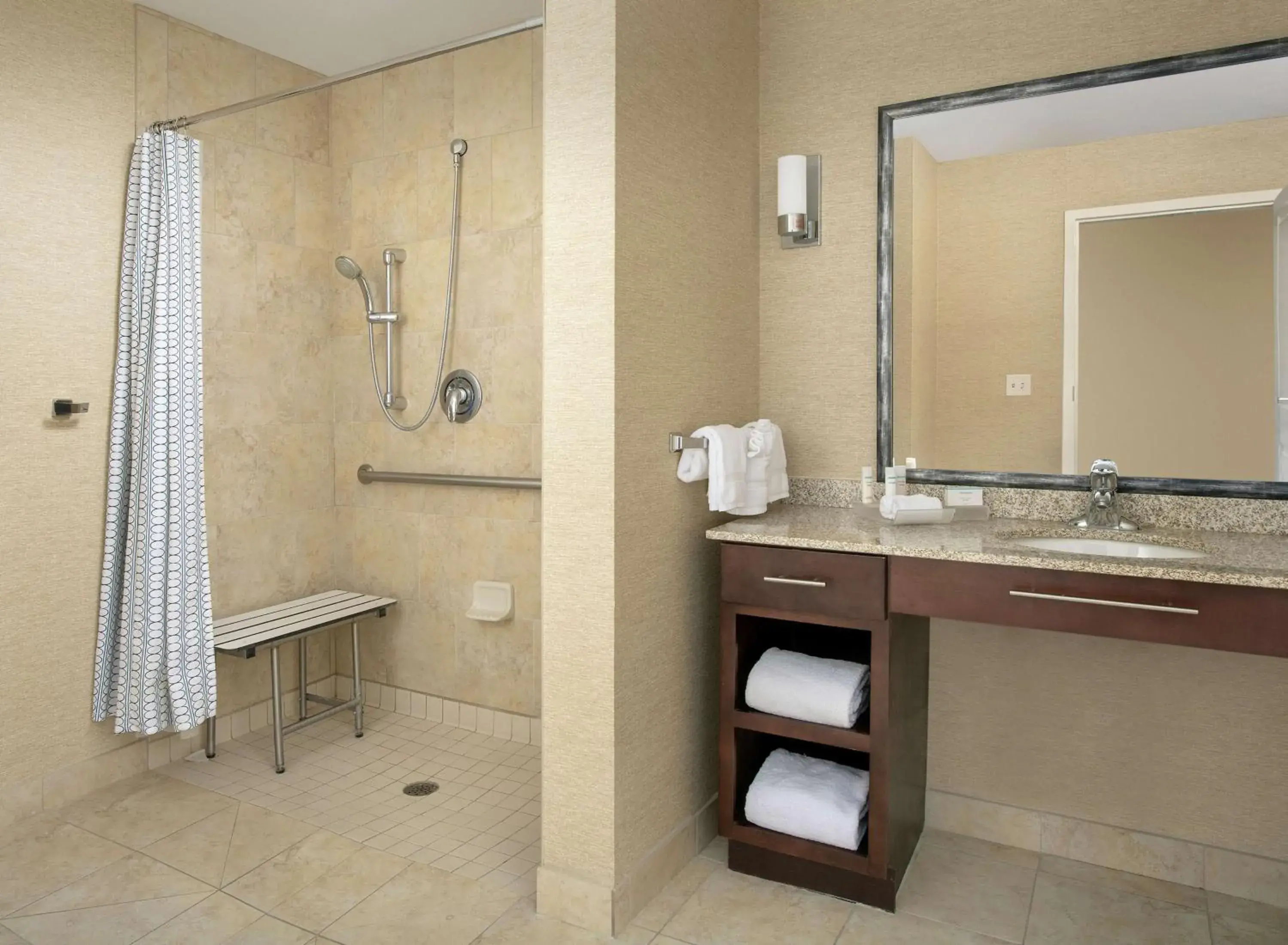Bathroom in Homewood Suites by Hilton Phoenix-Avondale Bathroom in Homewood Suites by Hilton Phoenix-Avondale