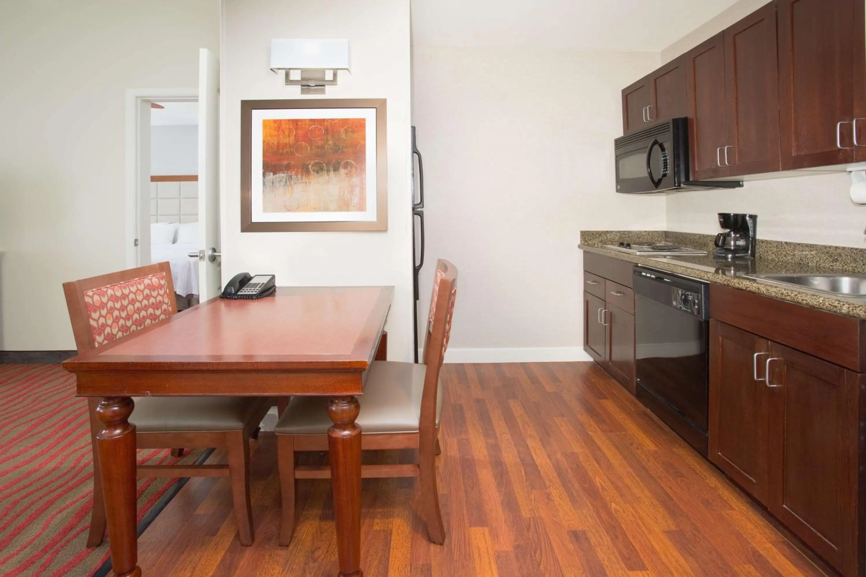 Kitchen or kitchenette in Homewood Suites by Hilton Phoenix-Avondale