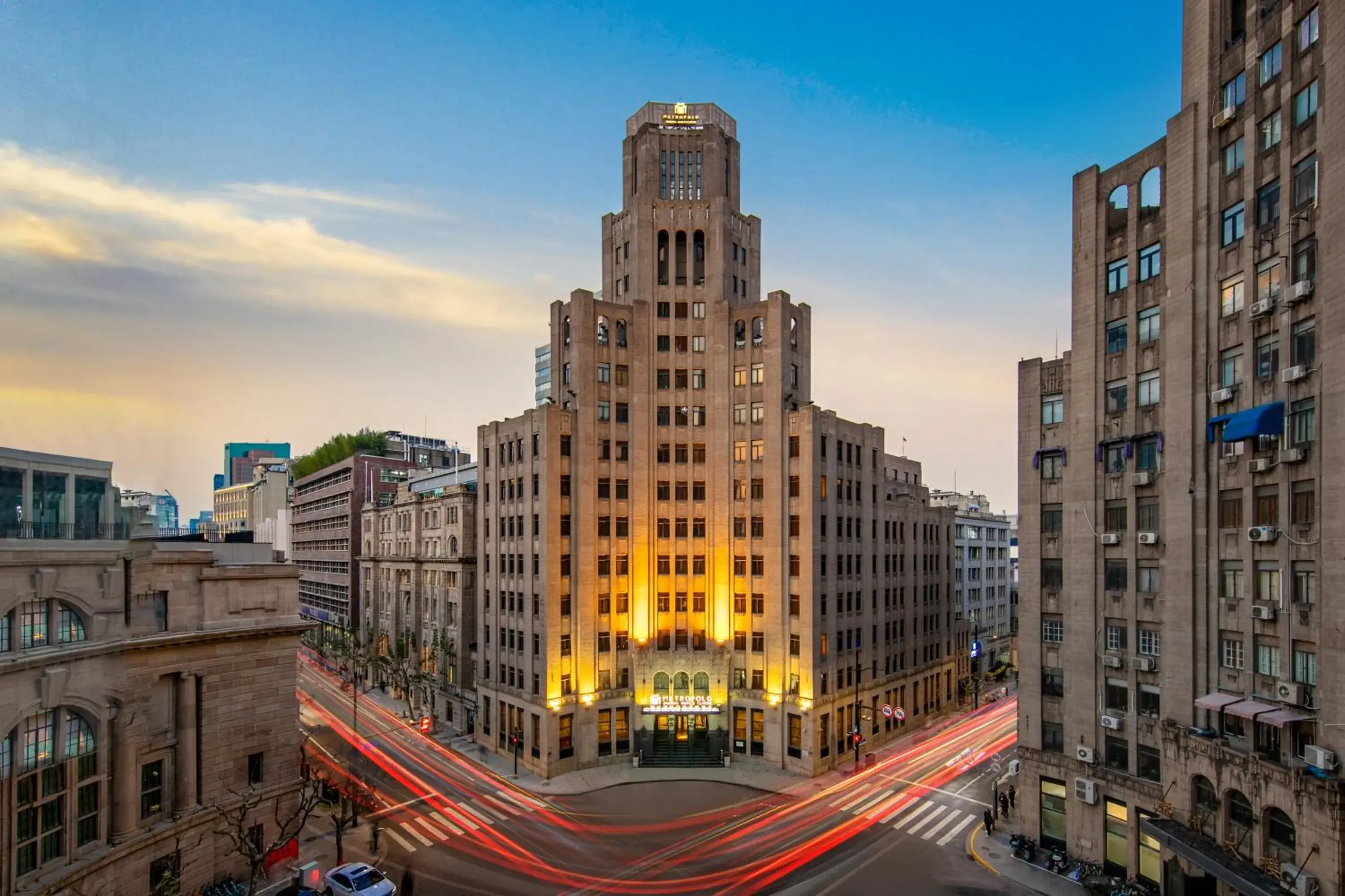 Property building in 上海外滩锦江都城新城饭店 Metropolo Xin Cheng Hotel, The Bund Shanghai Property building in 上海外滩锦江都城新城饭店 Metropolo Xin Cheng Hotel, The Bund Shanghai