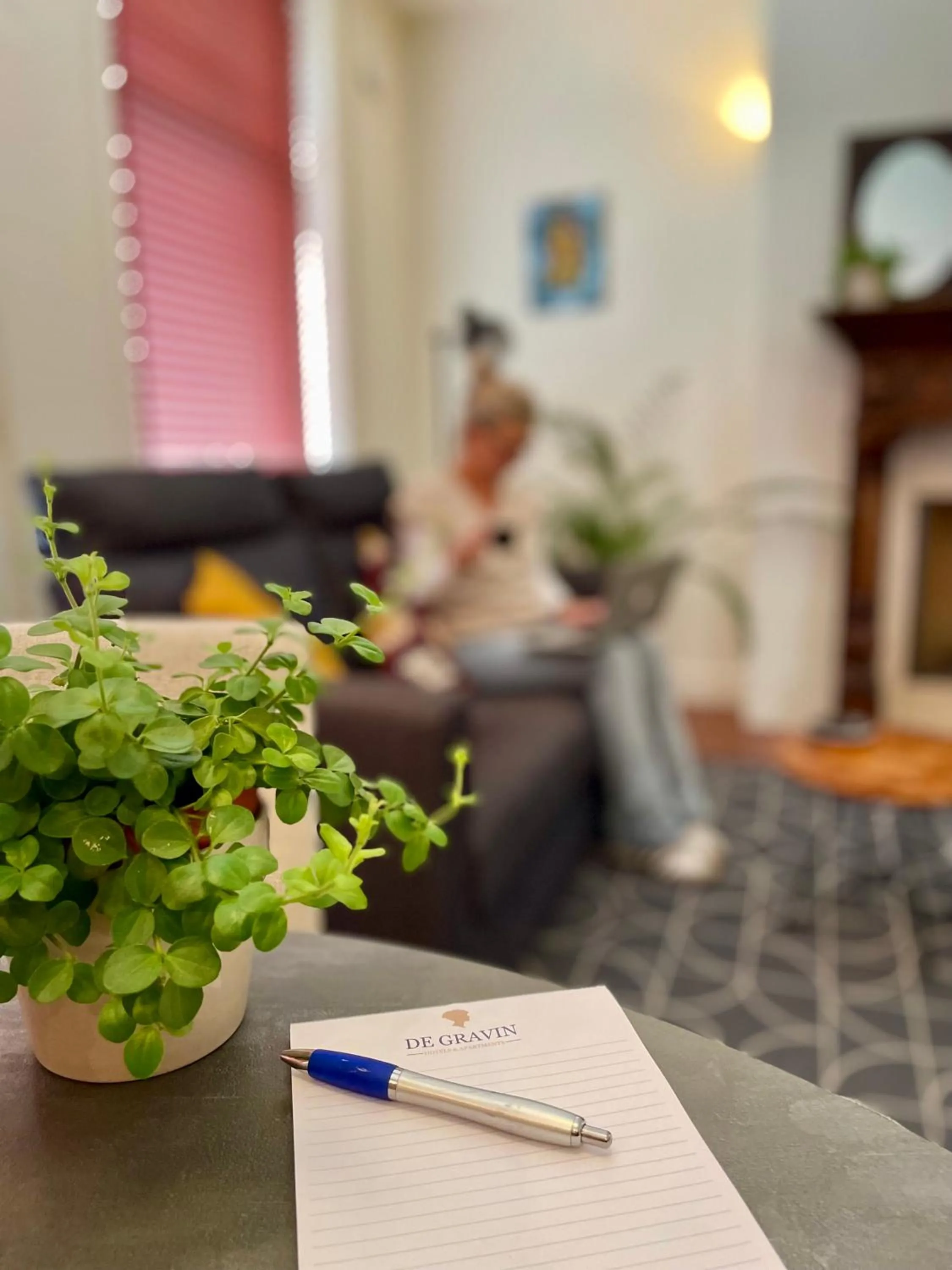 Seating area in Hotel De Gravin