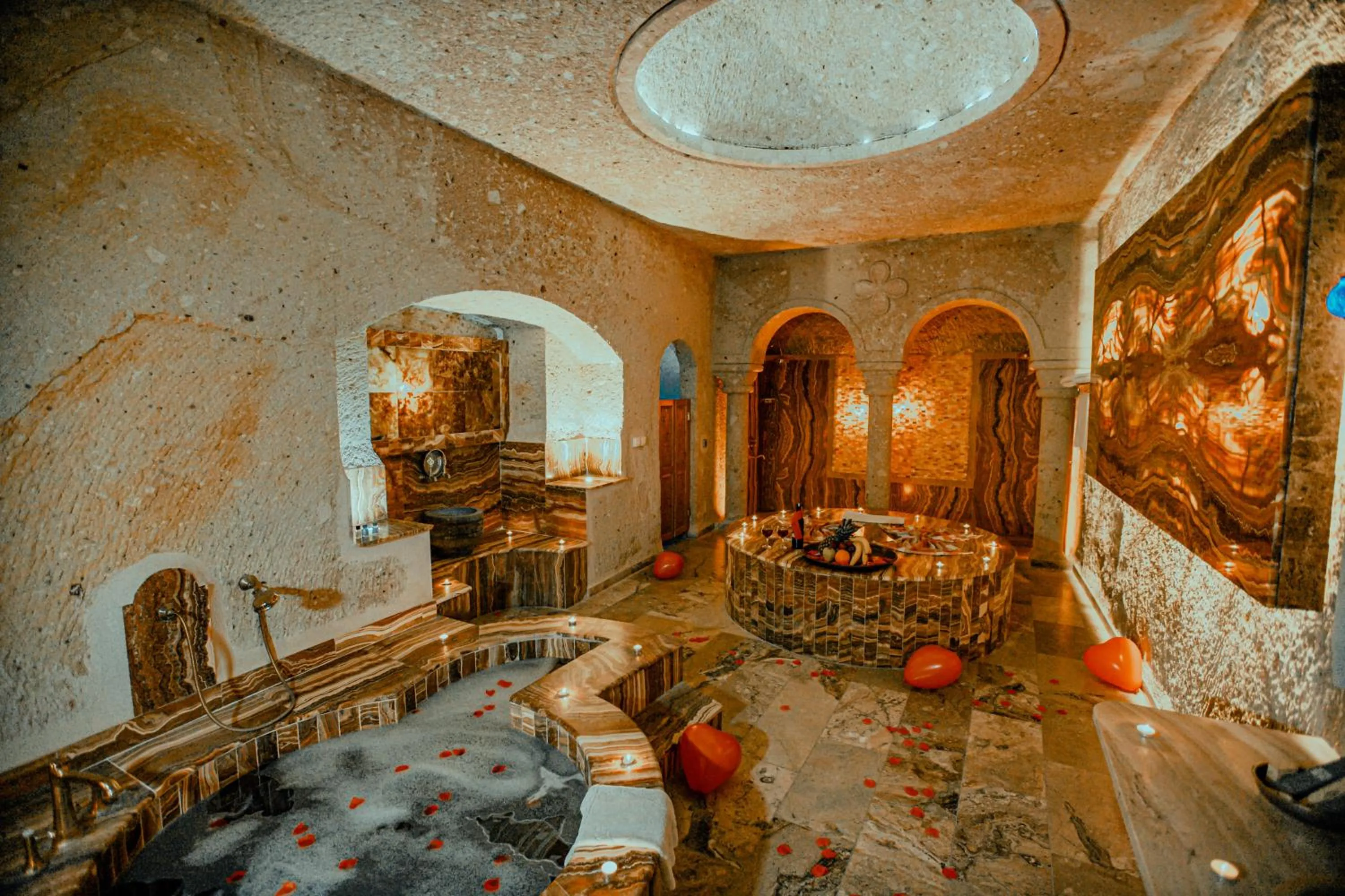 Public Bath in Oread Cave Suites