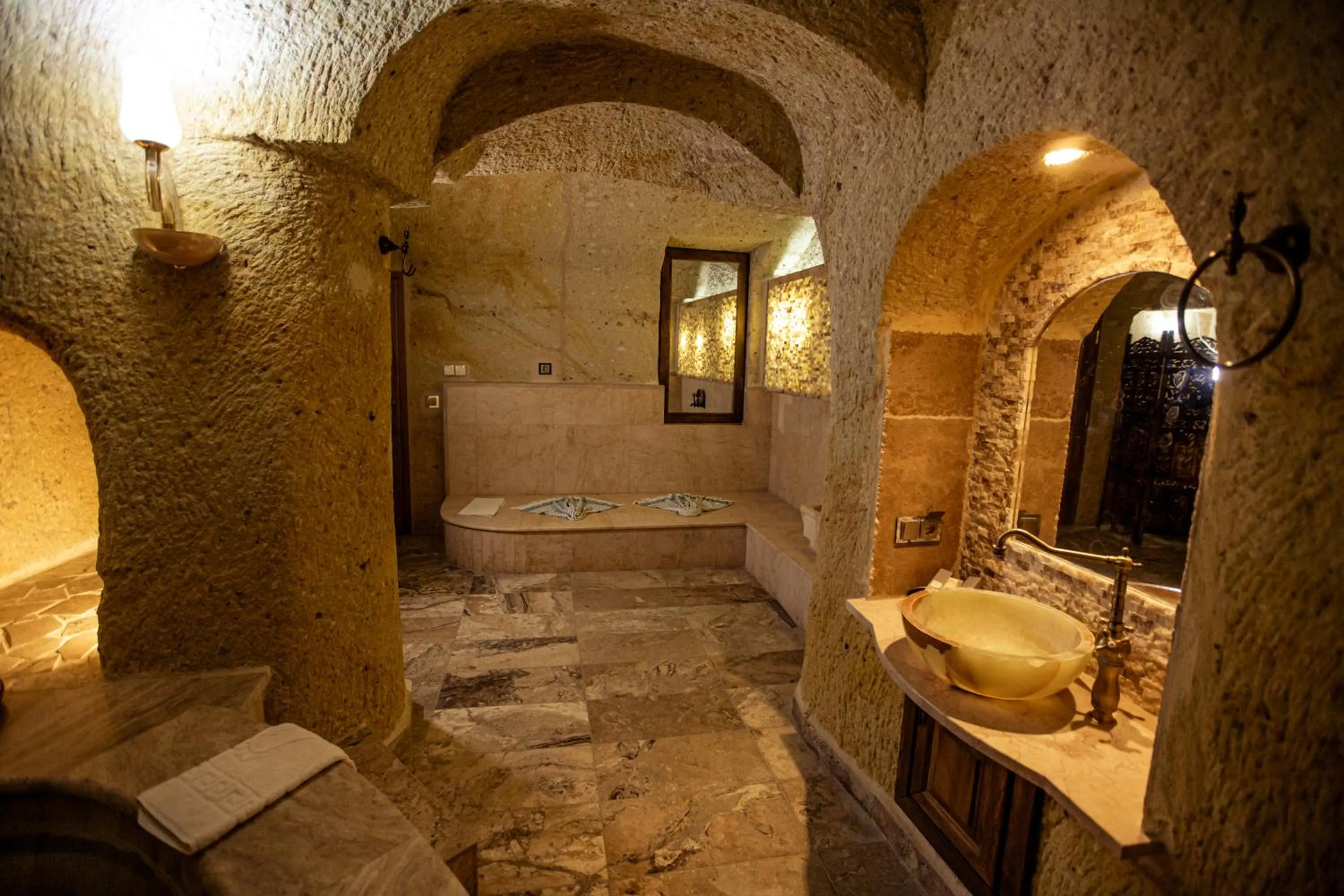 Public Bath in Oread Cave Suites