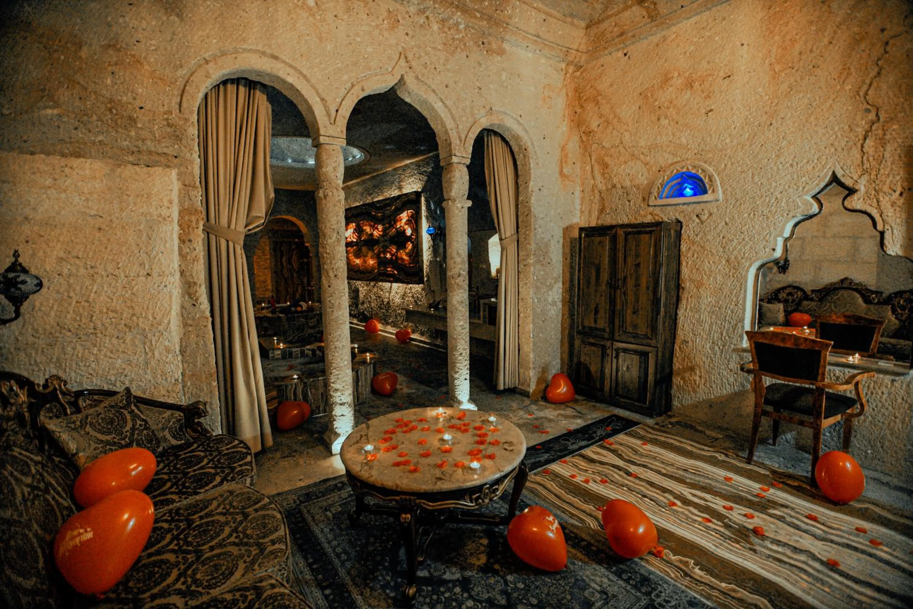 Massage in Oread Cave Suites