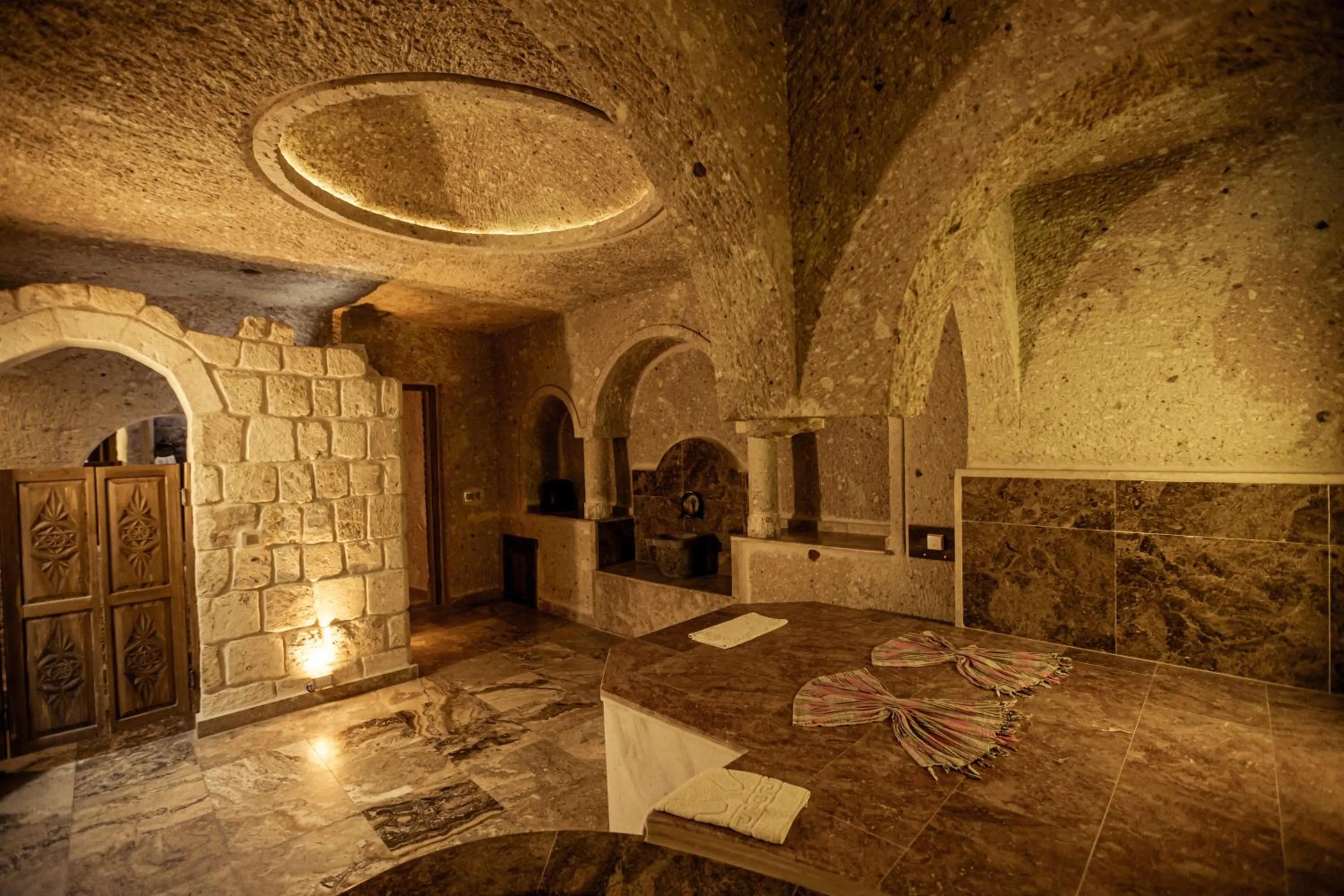 Public Bath in Oread Cave Suites