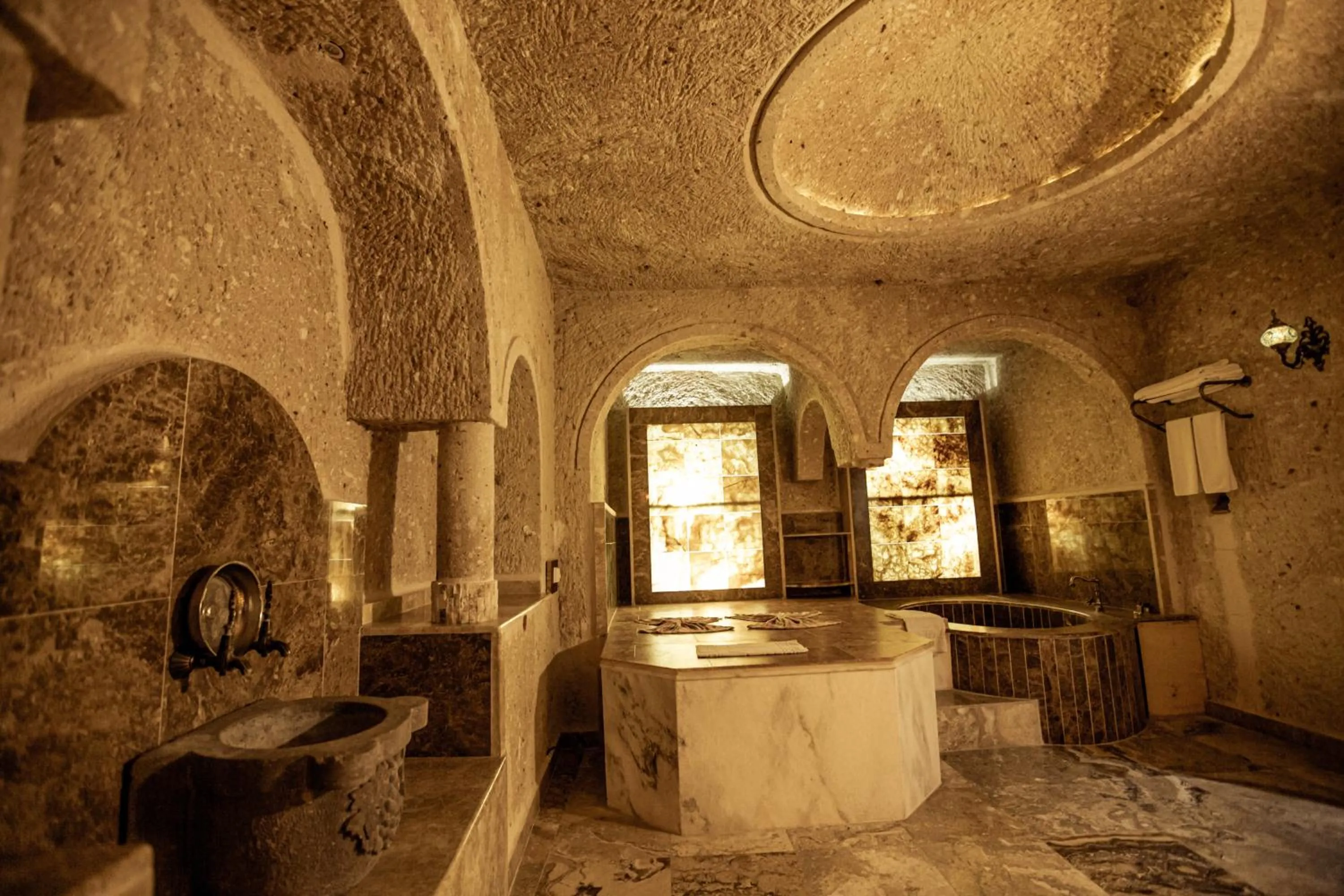 Public Bath in Oread Cave Suites