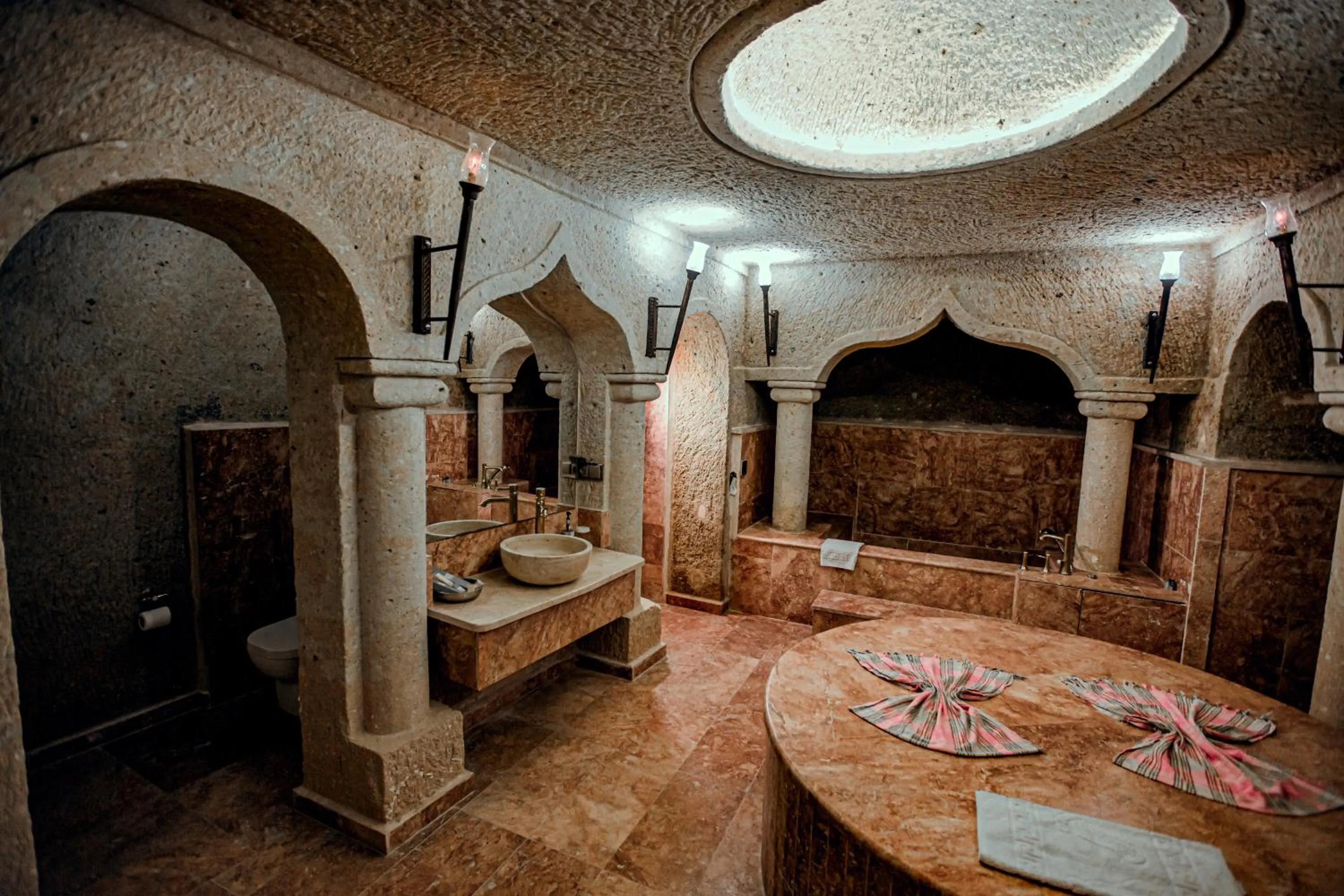 Bathroom in Oread Cave Suites