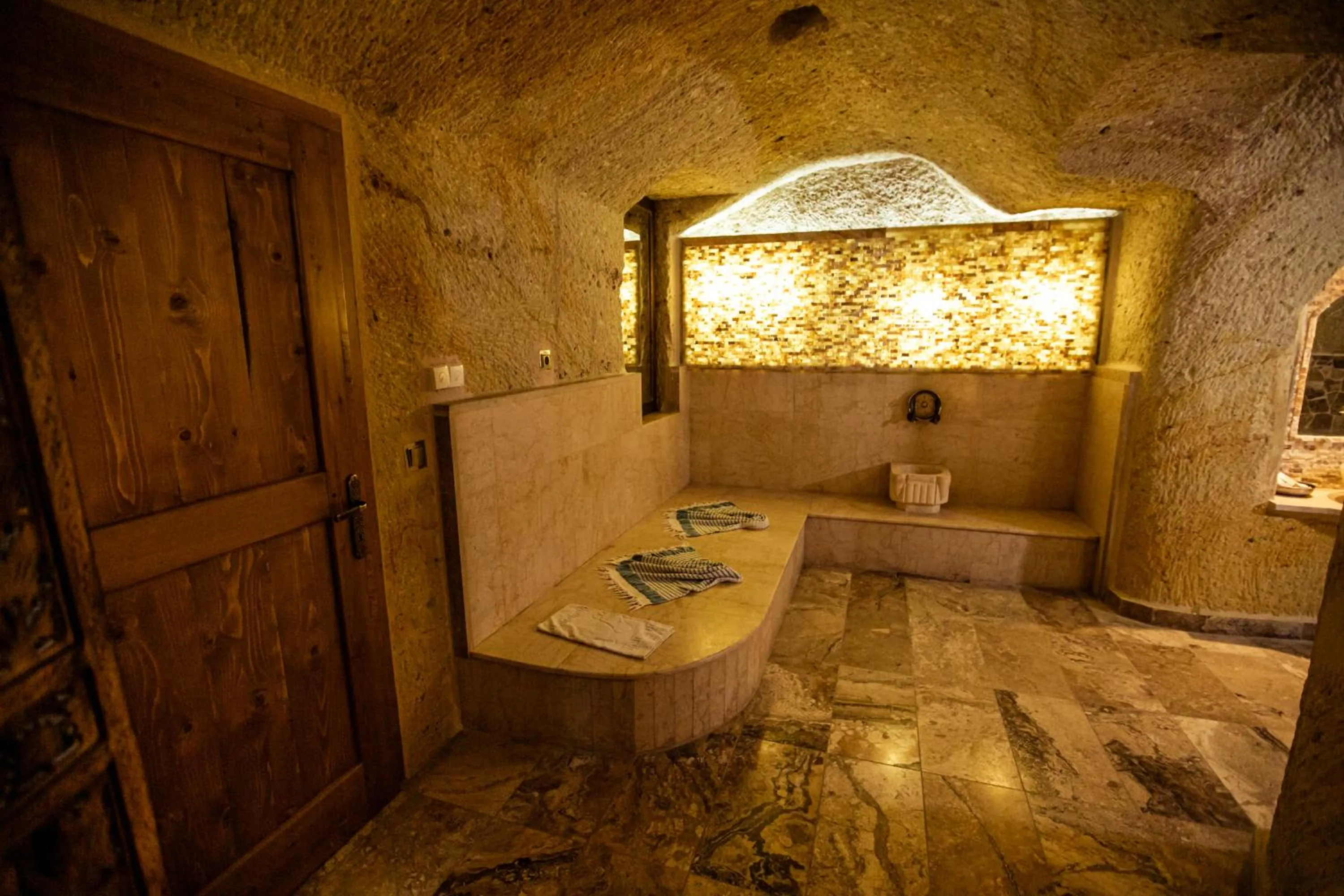 Public Bath in Oread Cave Suites