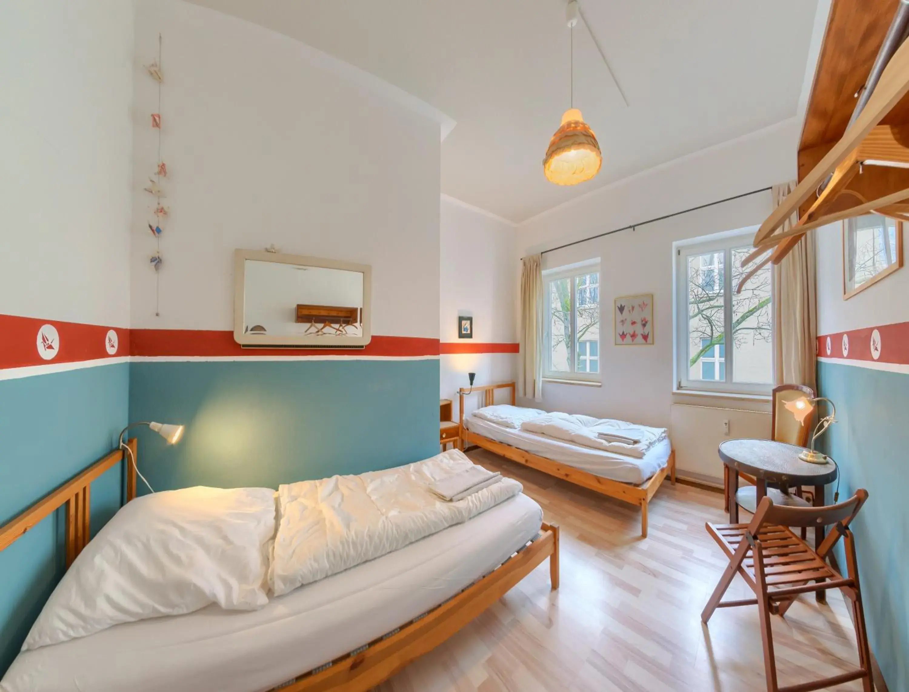 Twin Room with Shared Bathroom - single occupancy in Labyrinth Hostel Weimar Twin Room with Shared Bathroom - single occupancy in Labyrinth Hostel Weimar