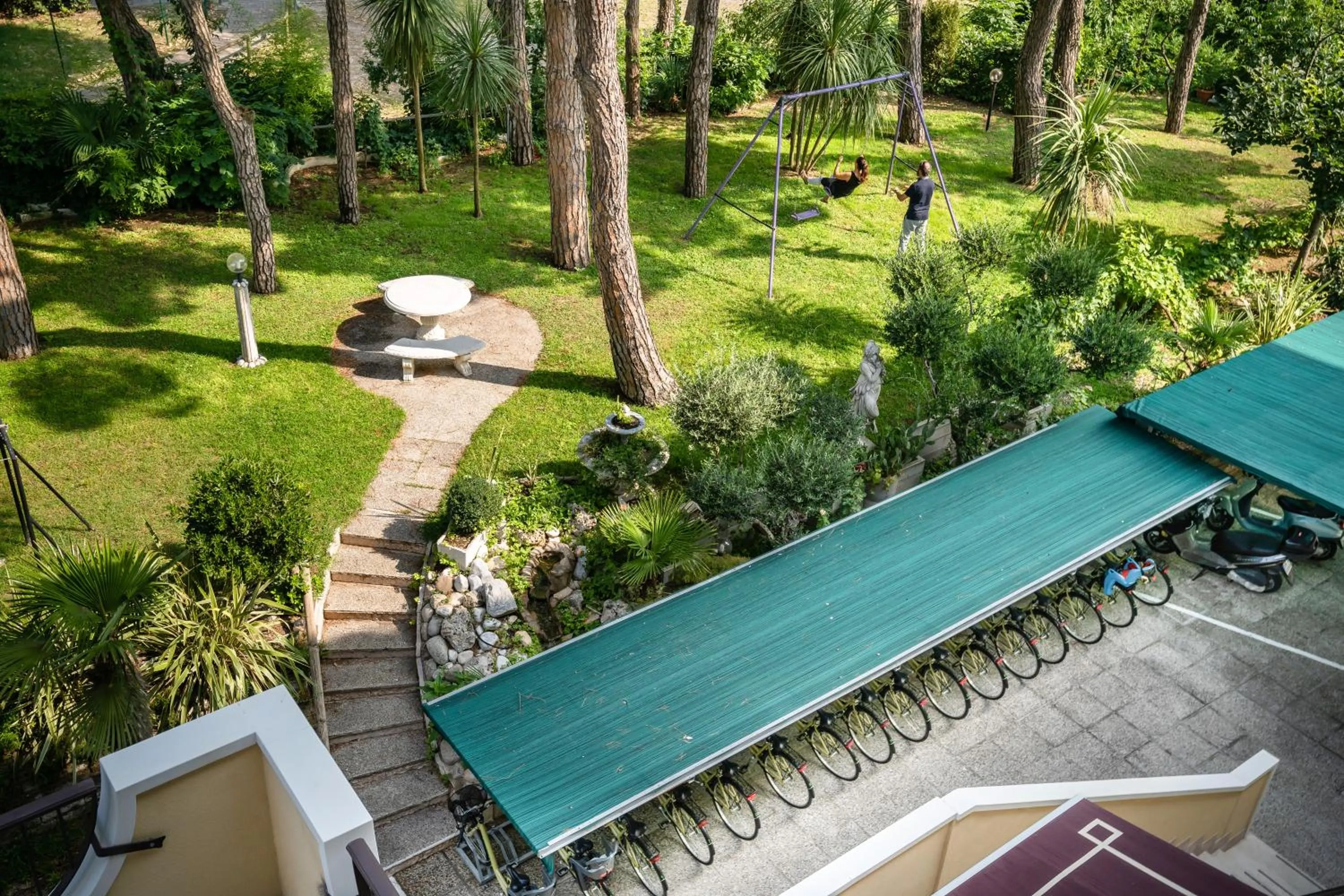 Garden view in Hotel Coralba