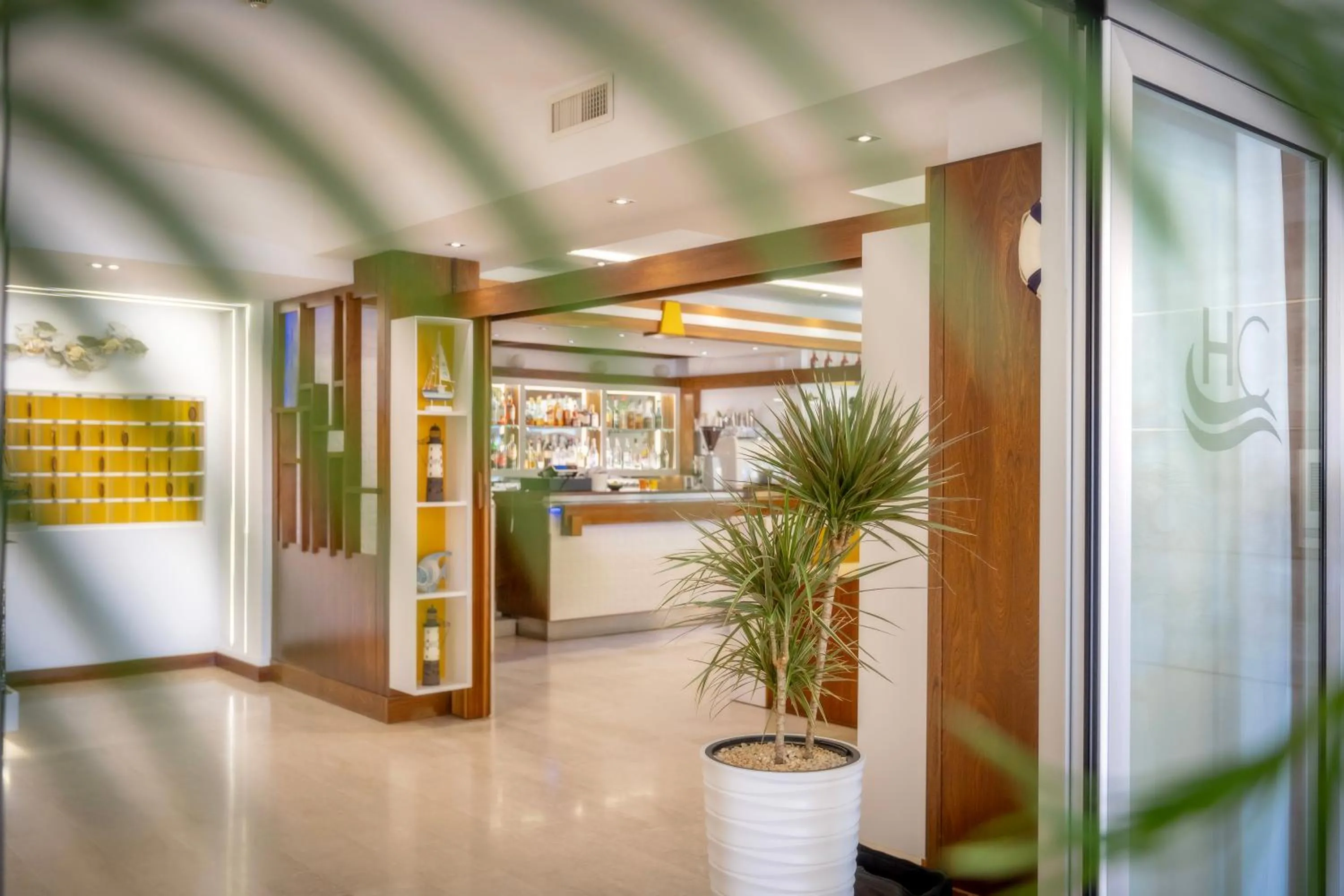 Restaurant/places to eat in Hotel Coralba