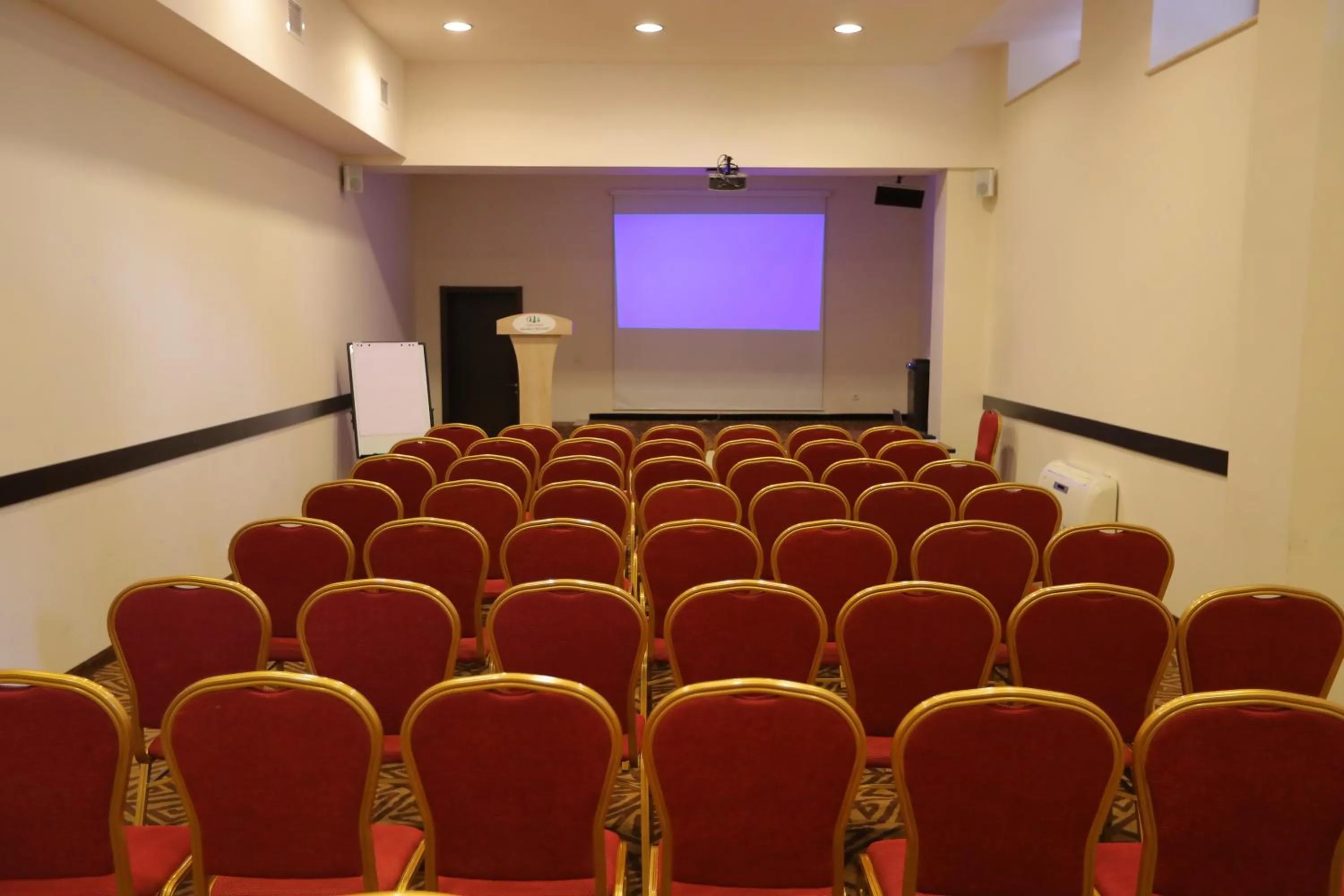 Business facilities in Aghveran Ararat Resort Hotel