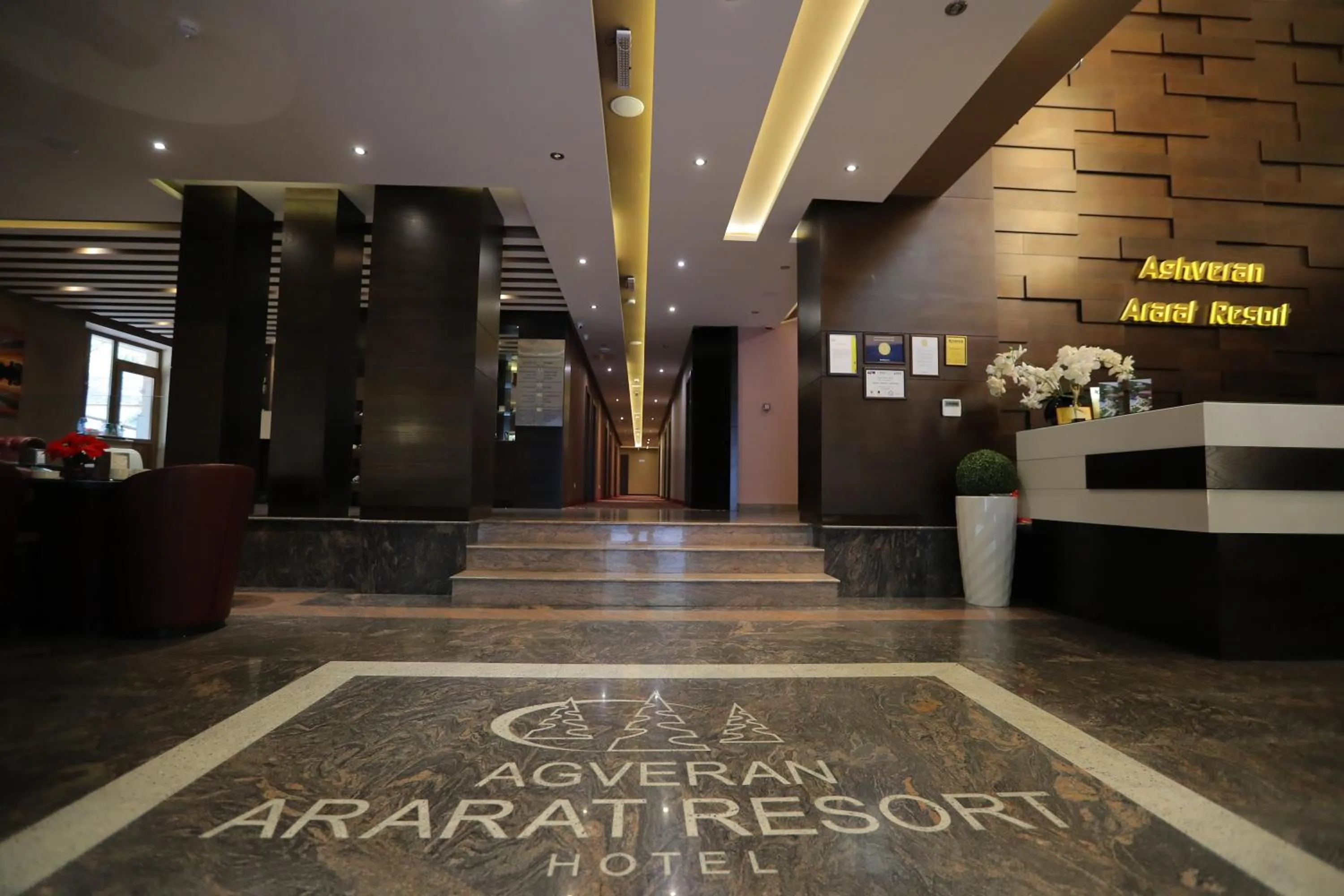 Lobby or reception in Aghveran Ararat Resort Hotel