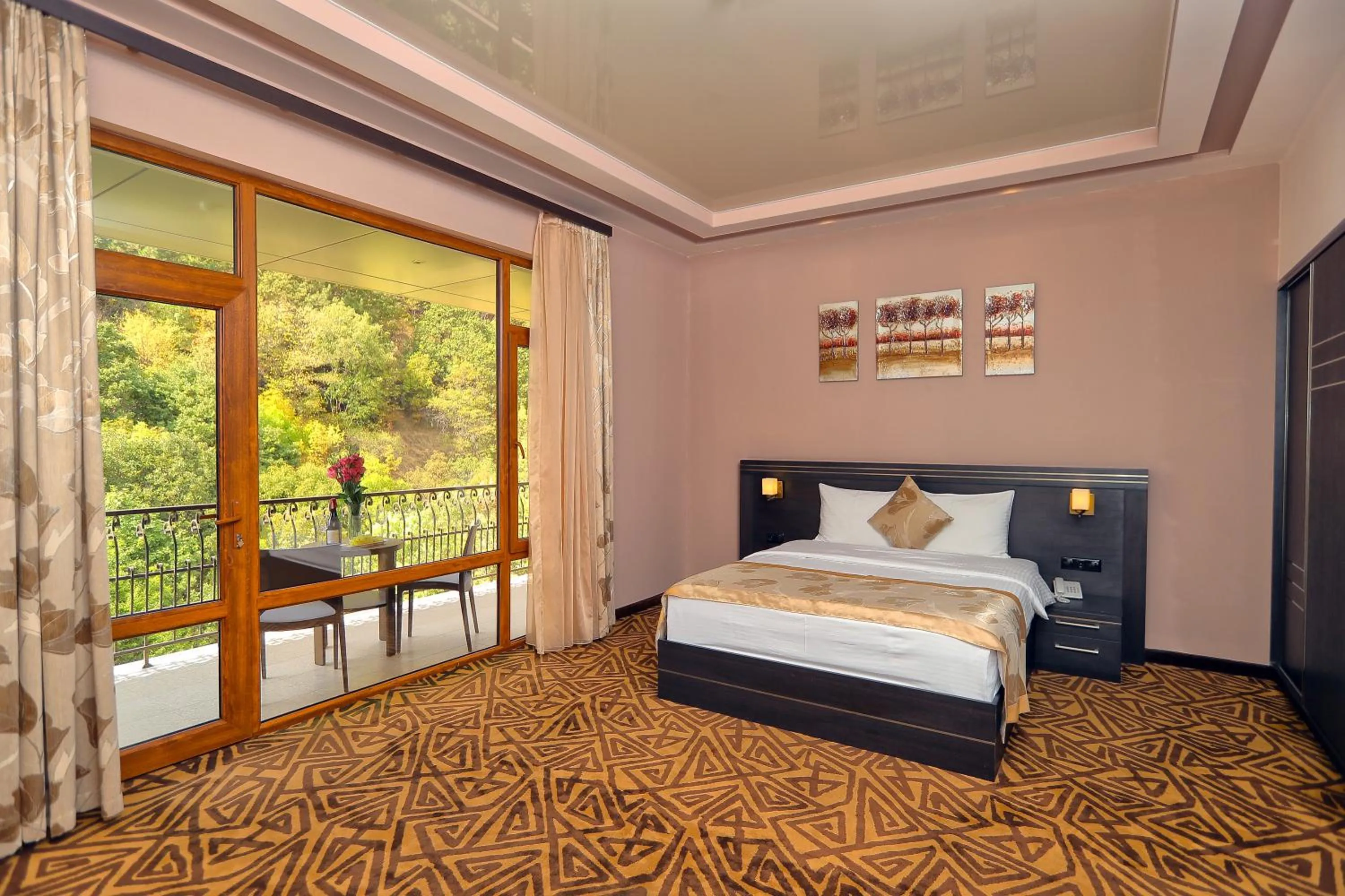 Bedroom, Bed in Aghveran Ararat Resort Hotel