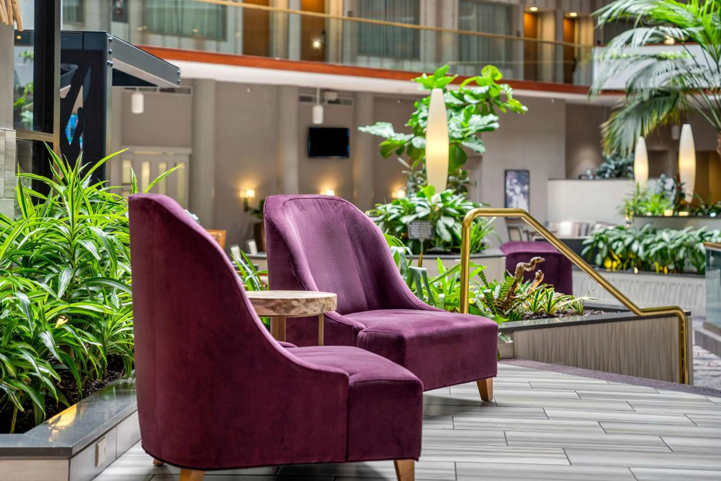 Lobby or reception in Embassy Suites by Hilton Irvine Orange County Airport