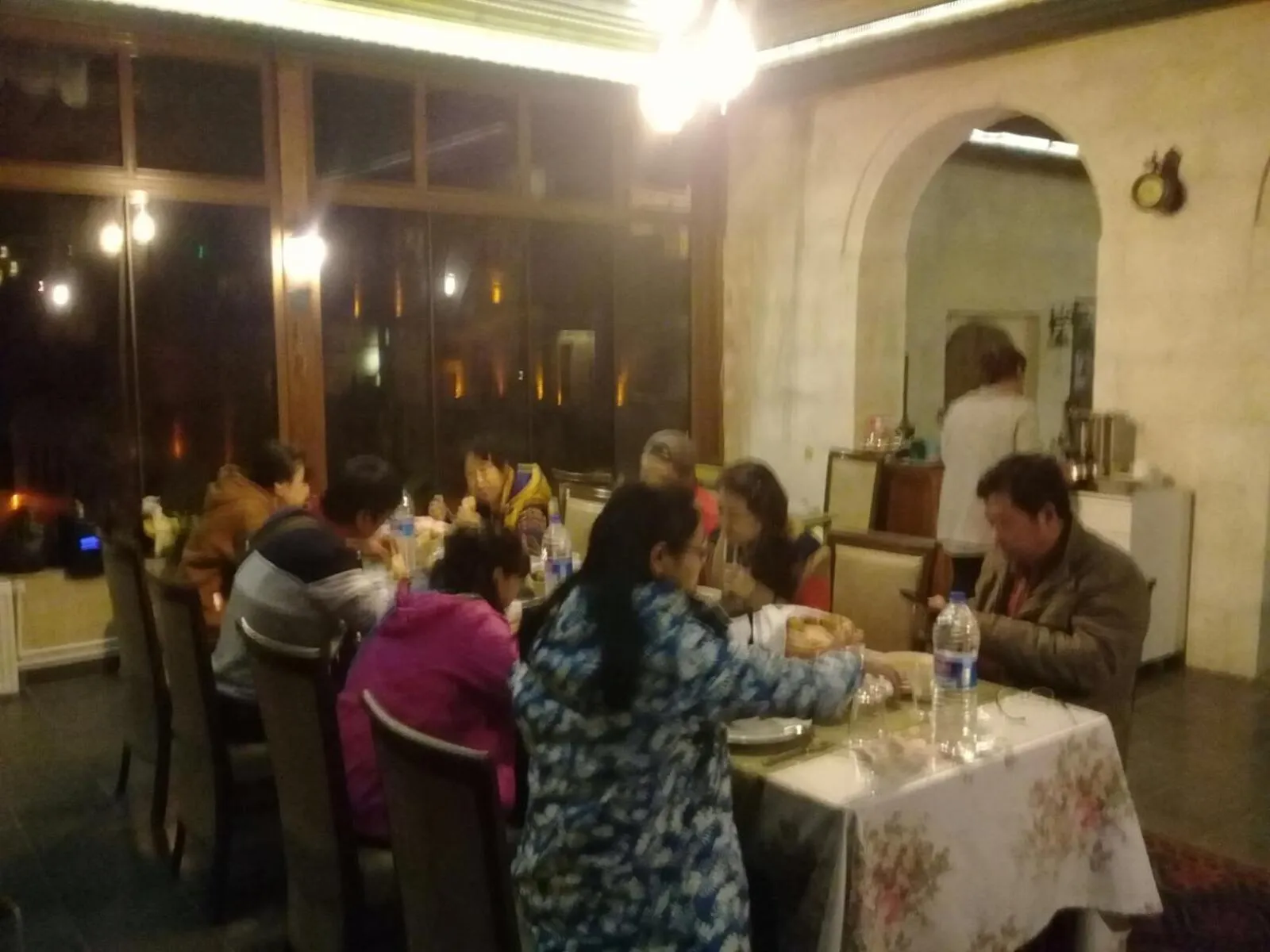 Restaurant/places to eat in Demisos Caves Hotel
