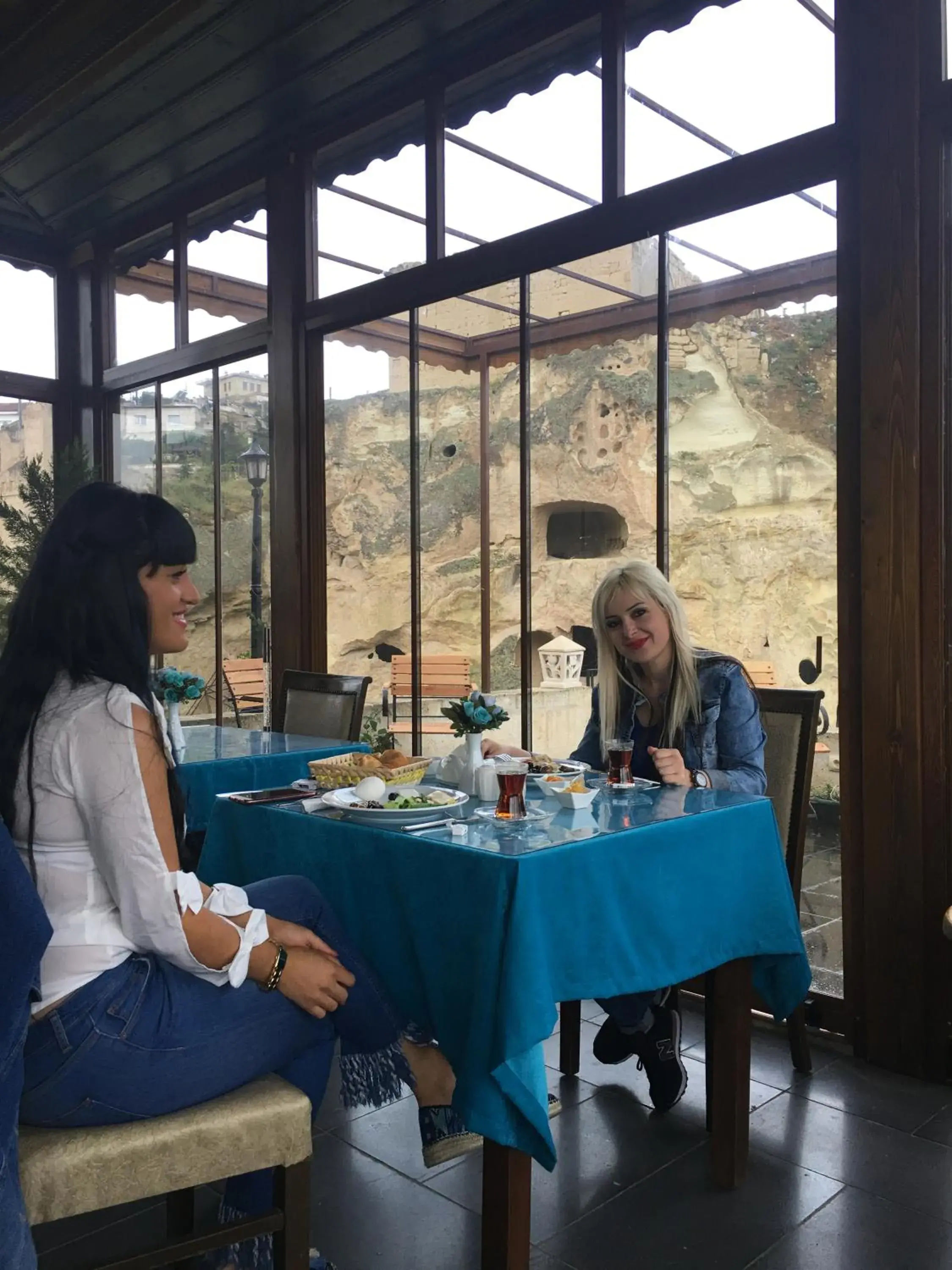 Restaurant/places to eat in Demisos Caves Hotel Restaurant/places to eat in Demisos Caves Hotel