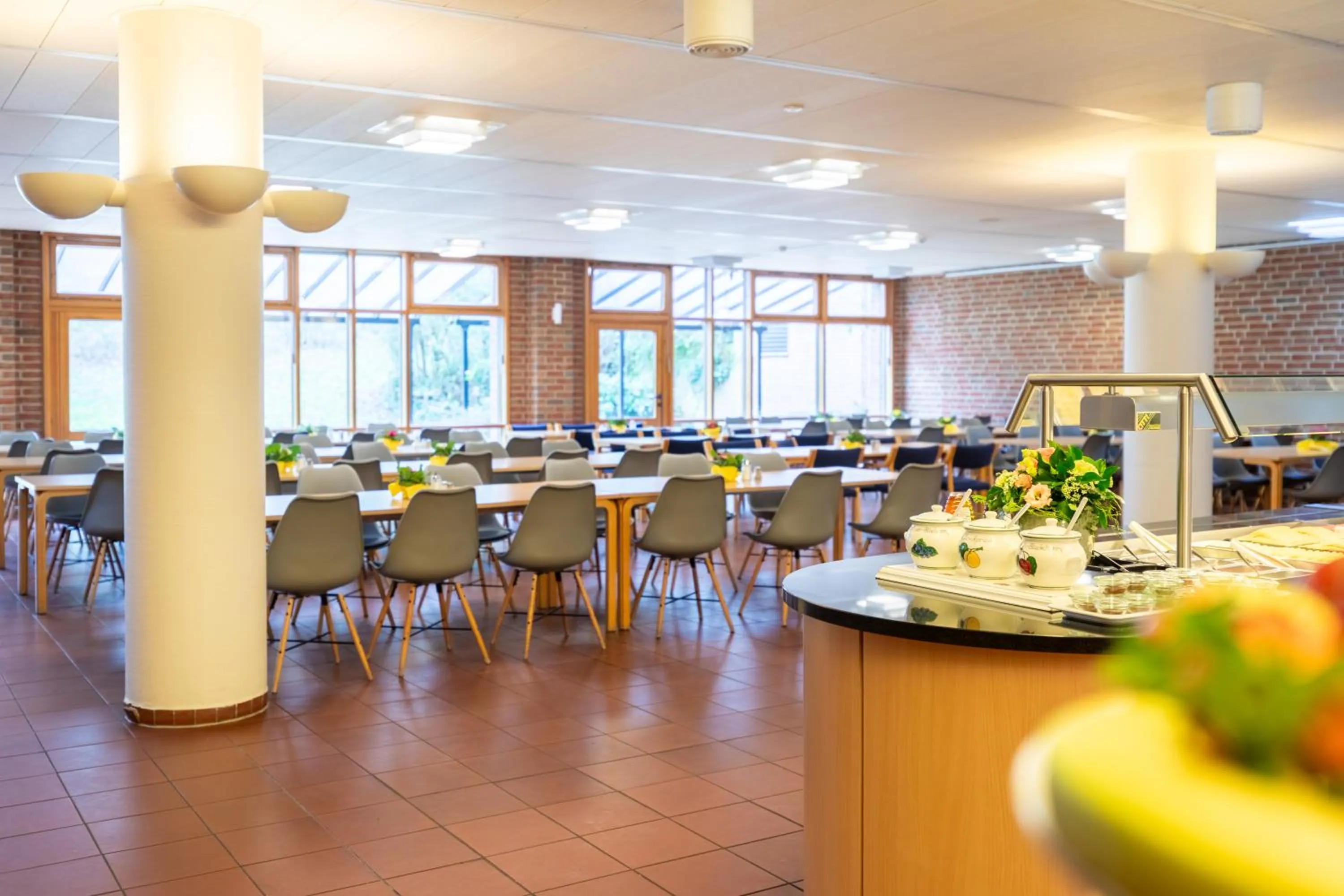 Buffet breakfast in Novum Akademiehotel Kiel