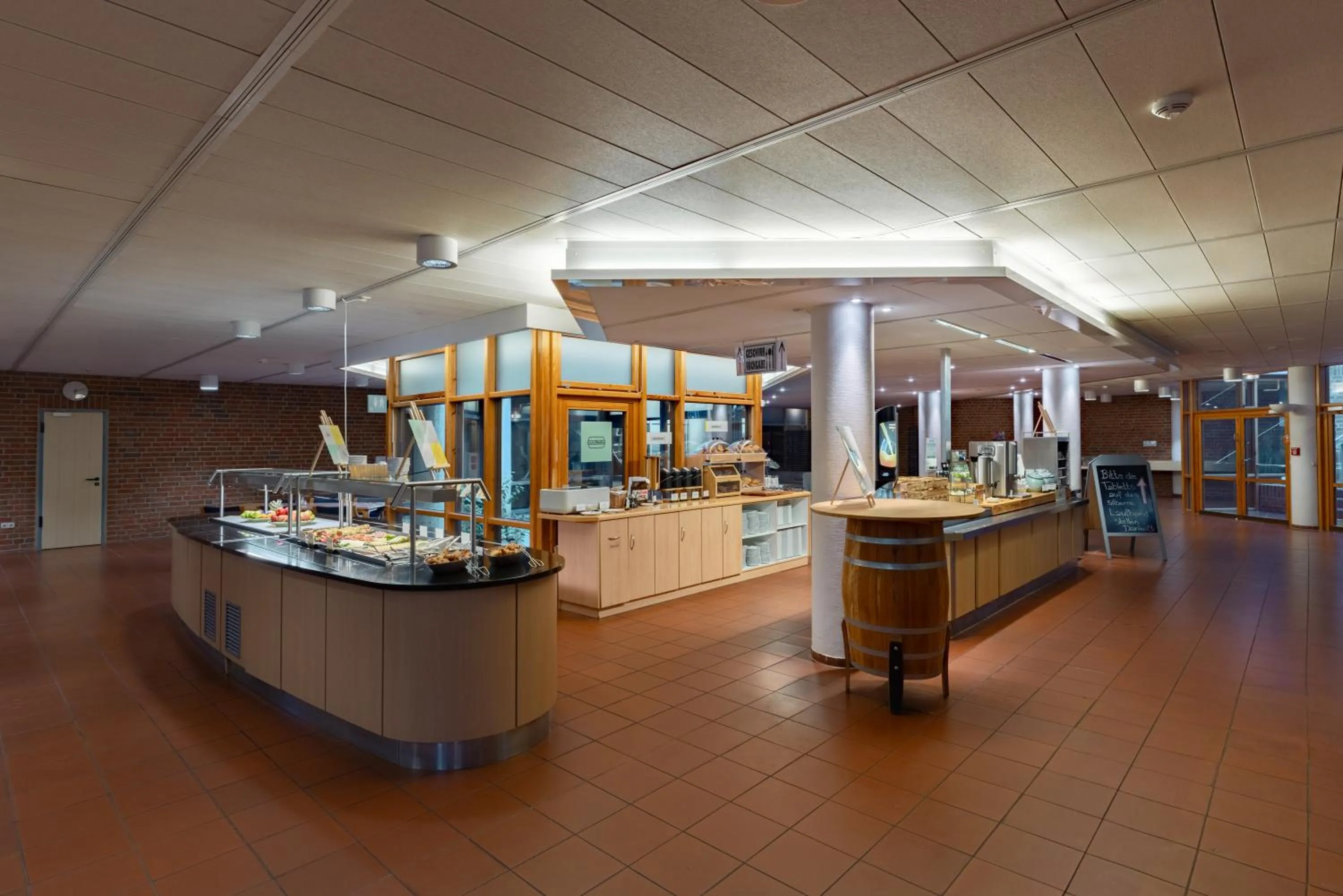 Buffet breakfast in Garner Hotel Kiel - Akademie