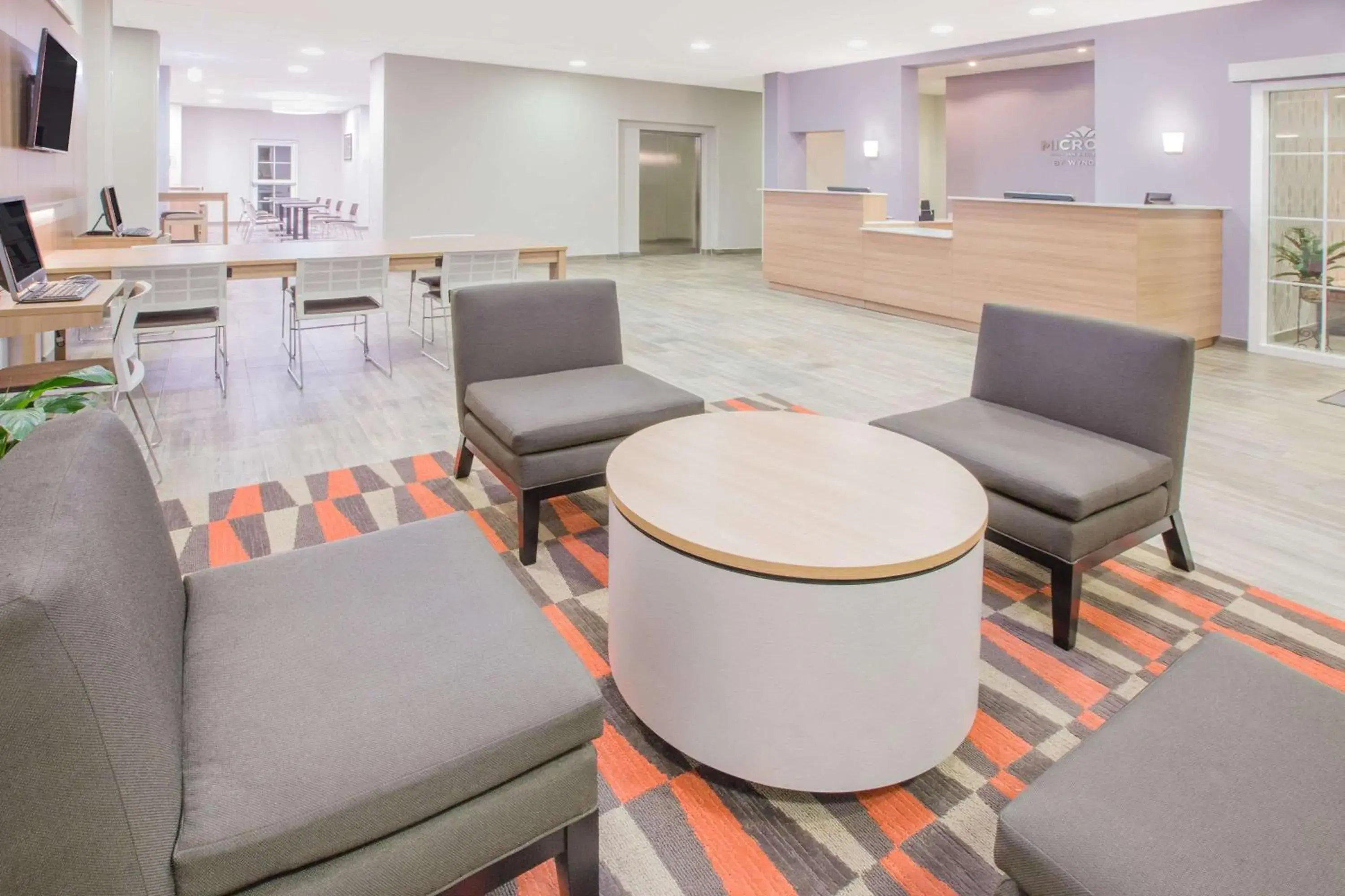 Lobby or reception in Microtel Inn & Suites by Wyndham Cuauhtemoc Campos Menonitas Lobby or reception in Microtel Inn & Suites by Wyndham Cuauhtemoc Campos Menonitas