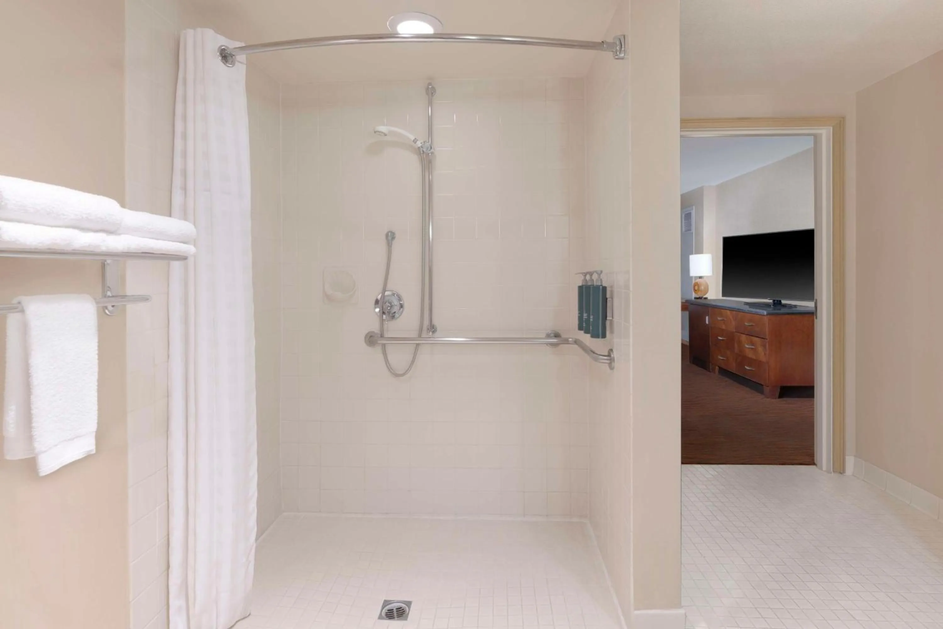 Bathroom in Hilton Orange County/Costa Mesa