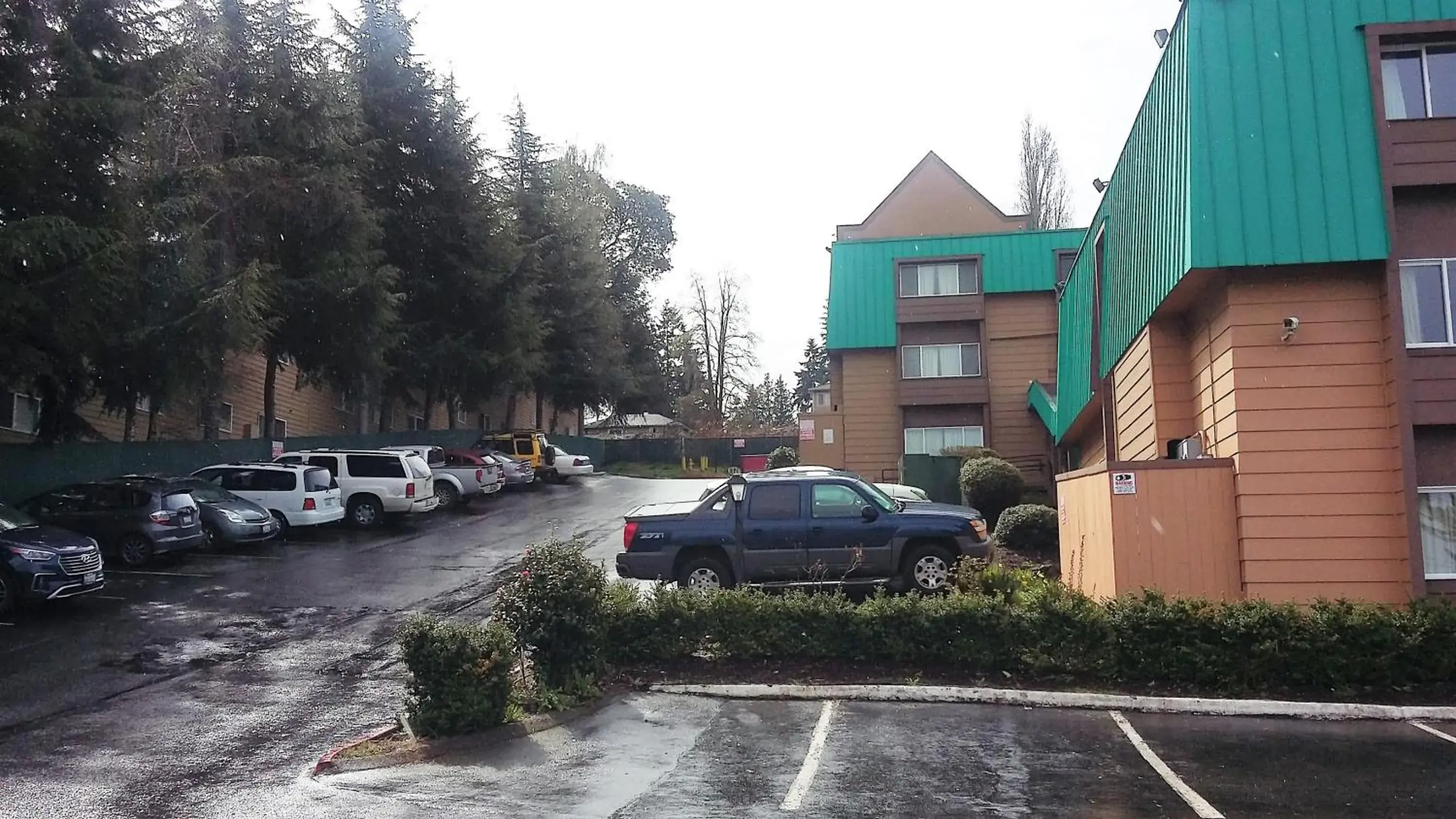 Property building in Sutton Suites Hotel Property building in Sutton Suites Hotel