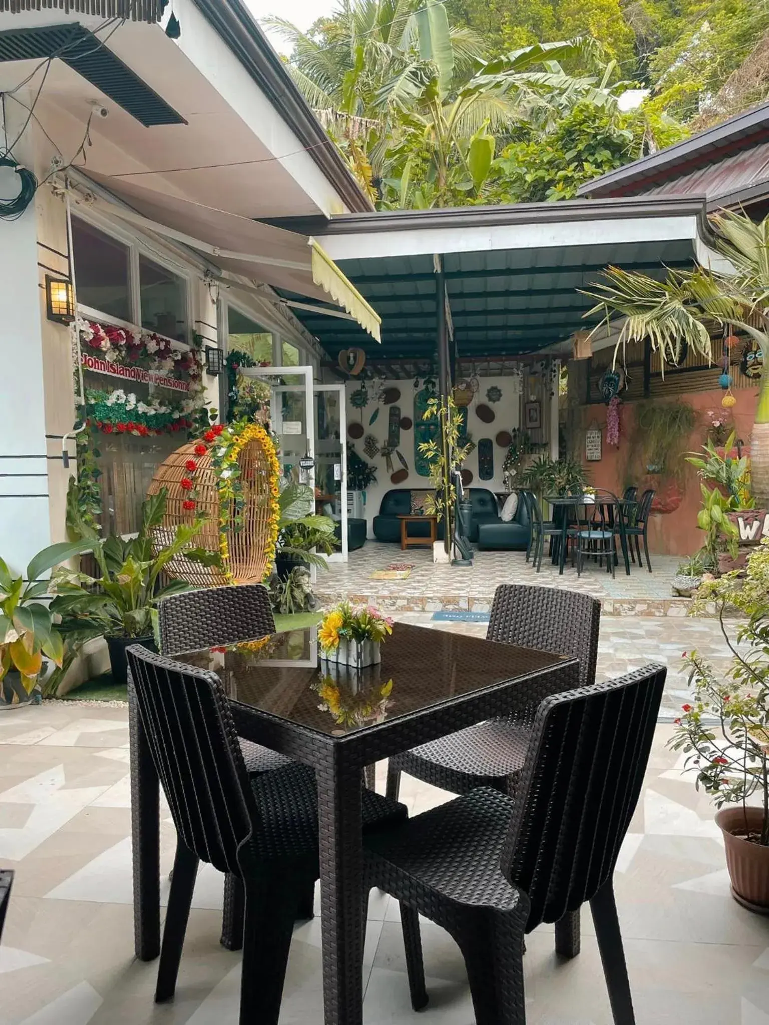 Dining area in St. John Island View Pensionne Dining area in St. John Island View Pensionne