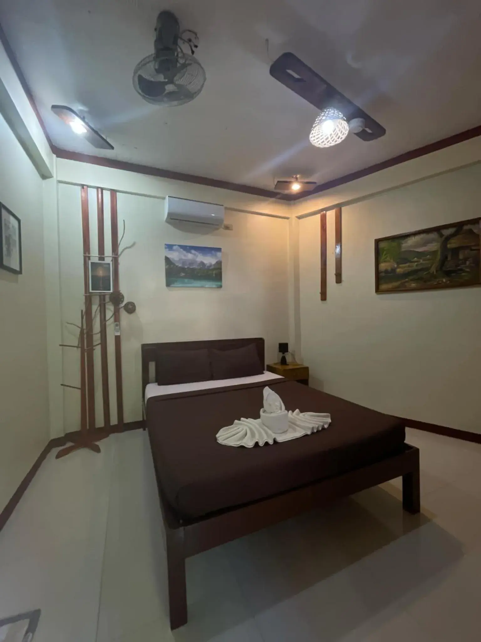 Bedroom in St. John Island View Pensionne Bedroom in St. John Island View Pensionne