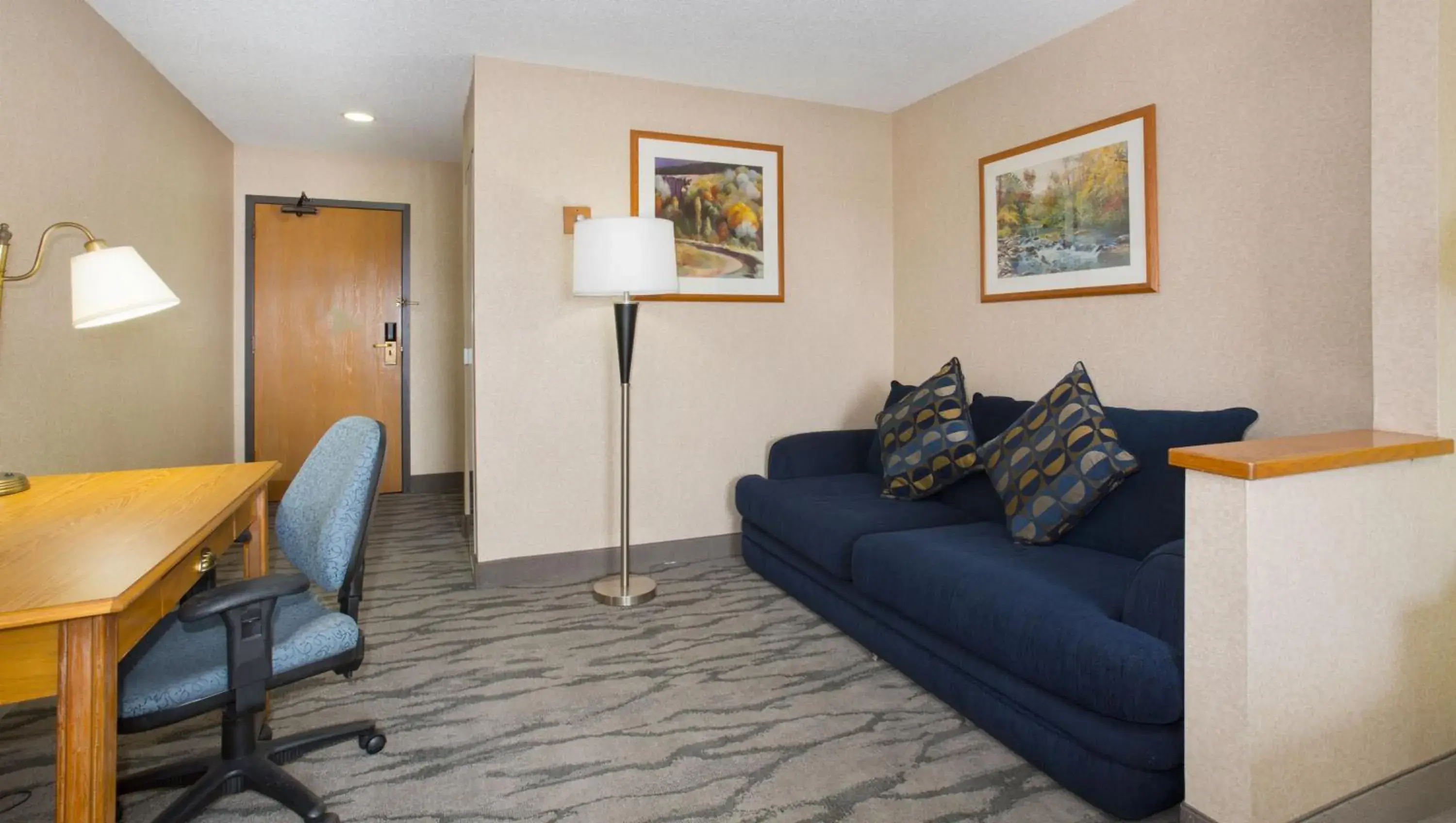 Bed in Baymont by Wyndham Thornton Bed in Baymont by Wyndham Thornton