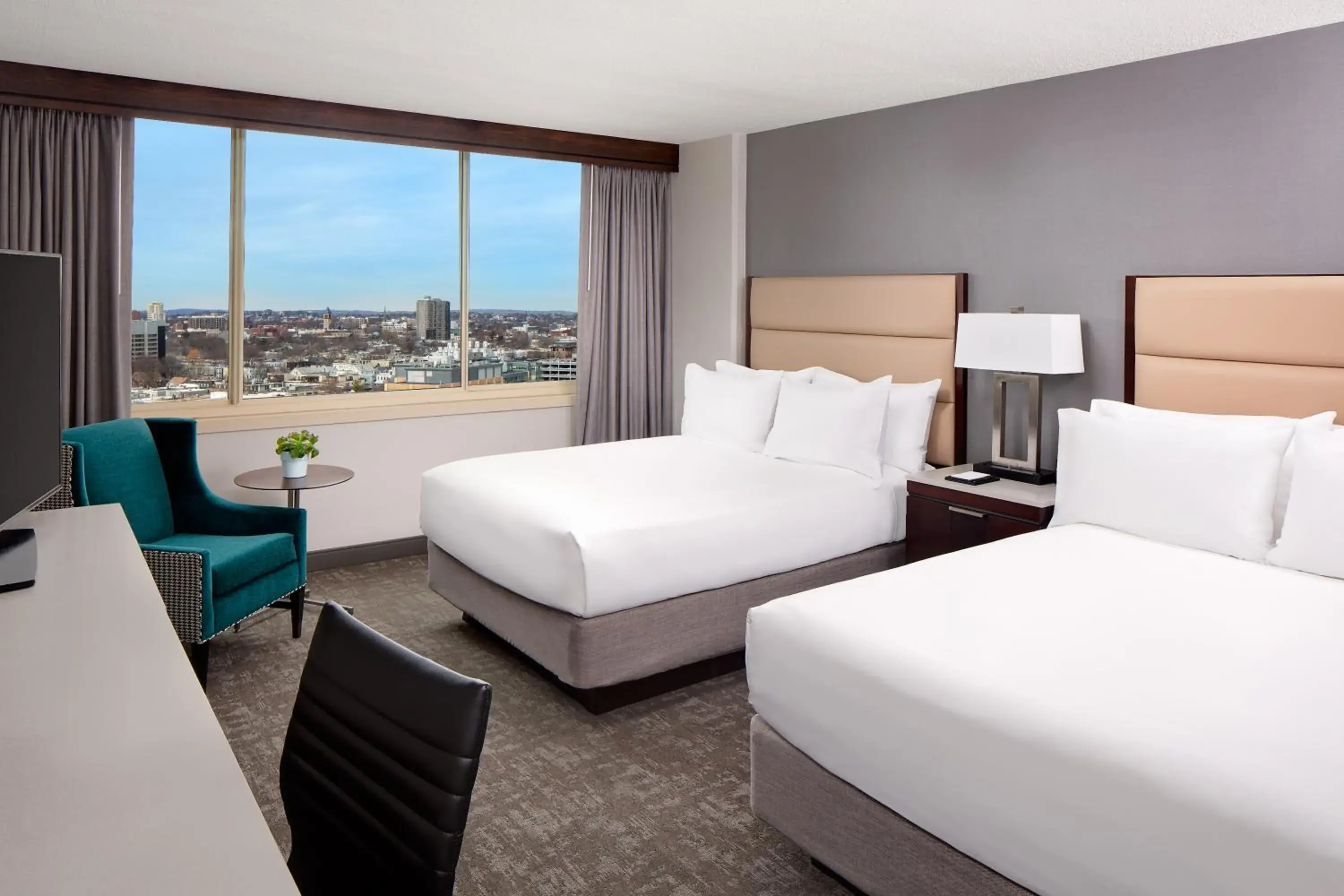 Bedroom, Bed in Hyatt Regency Boston/Cambridge Bedroom, Bed in Hyatt Regency Boston/Cambridge