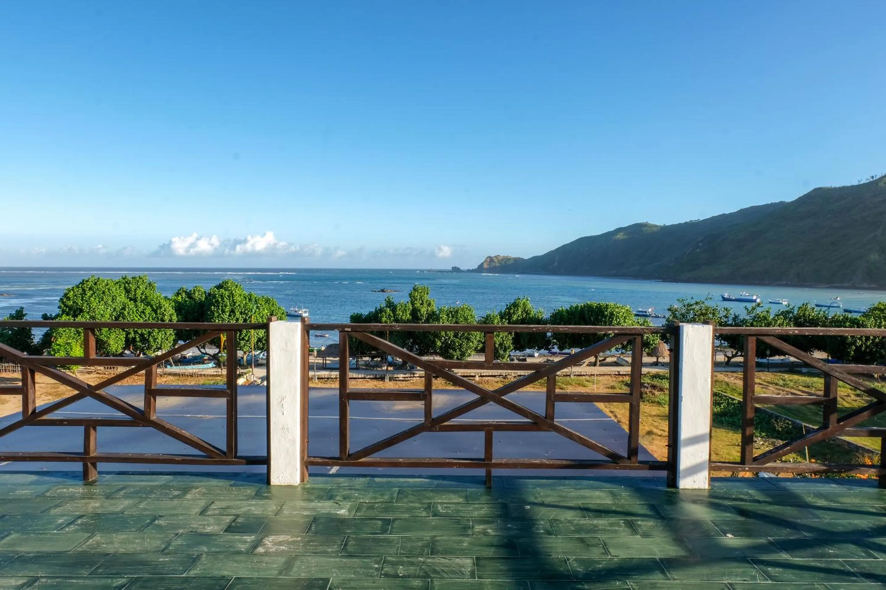 Balcony/Terrace in Friends Beach Hotel