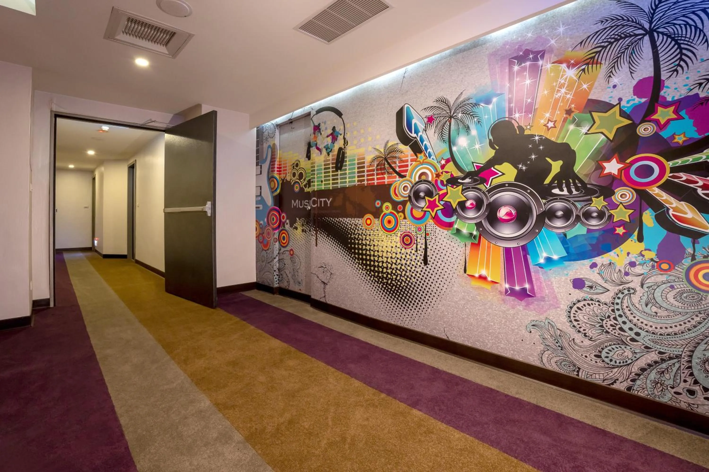 The Cloud Hotel Zhongli Branch