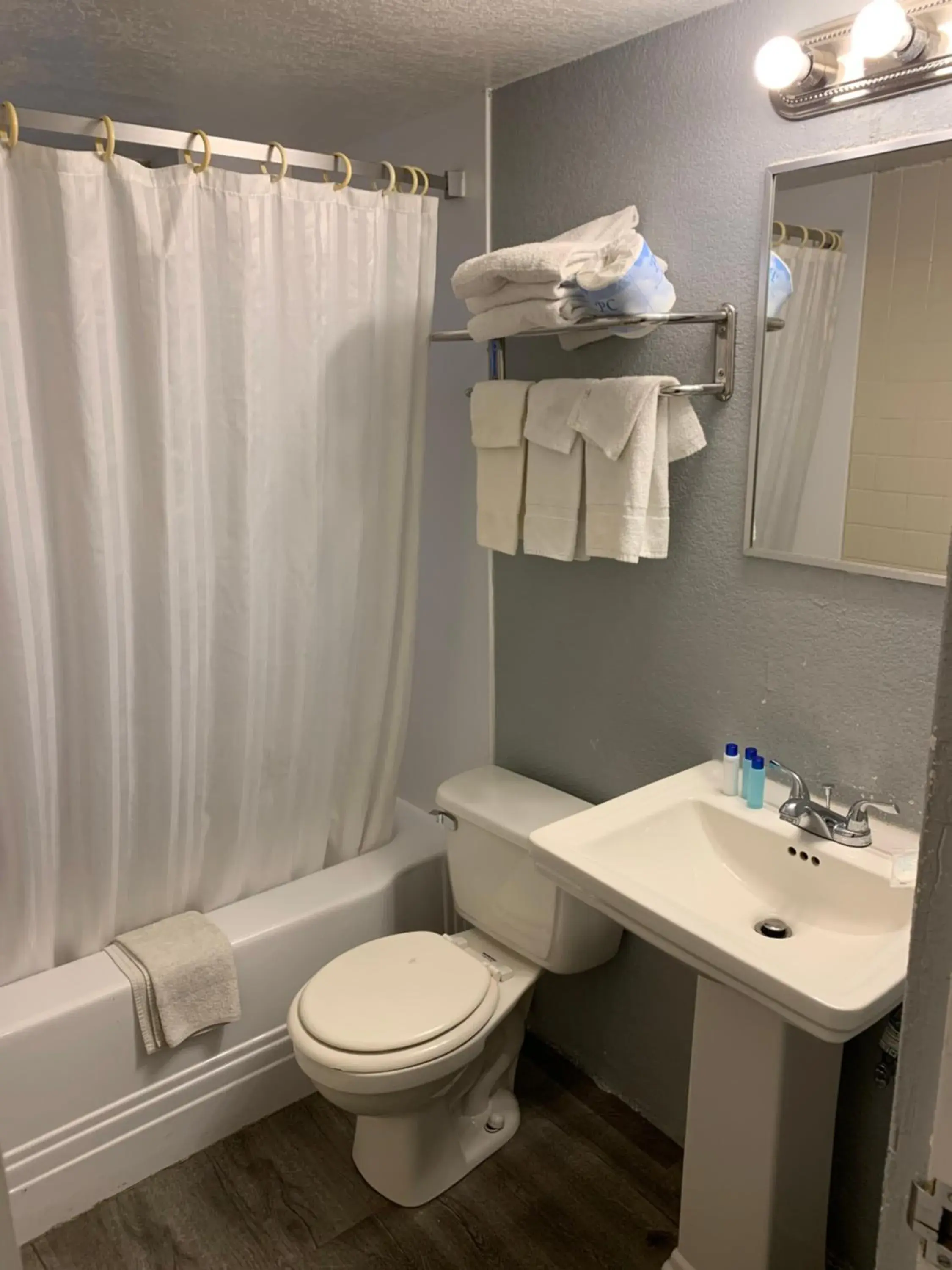 Bathroom in City Center Motel