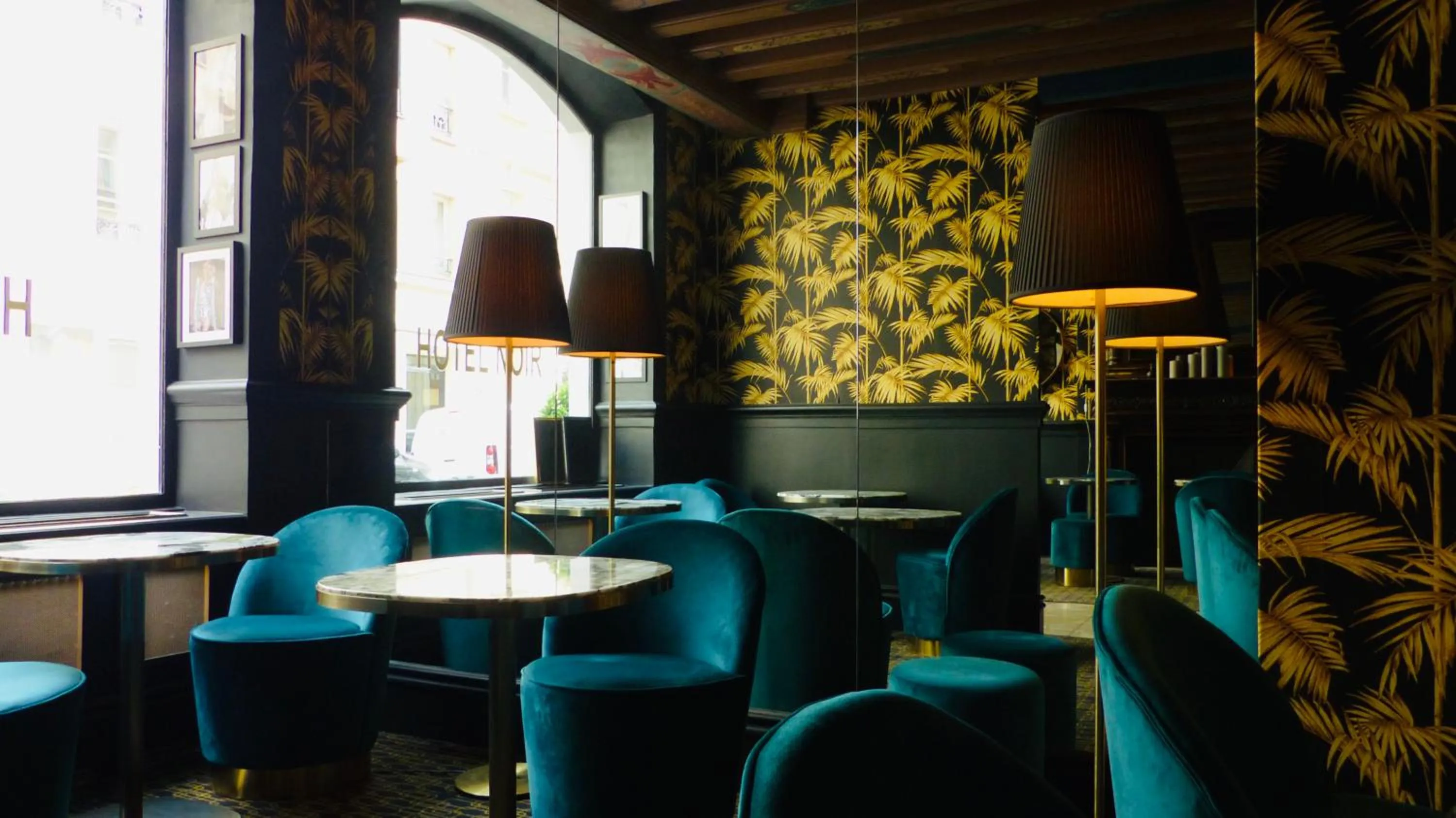 Lobby or reception in Hôtel Noir