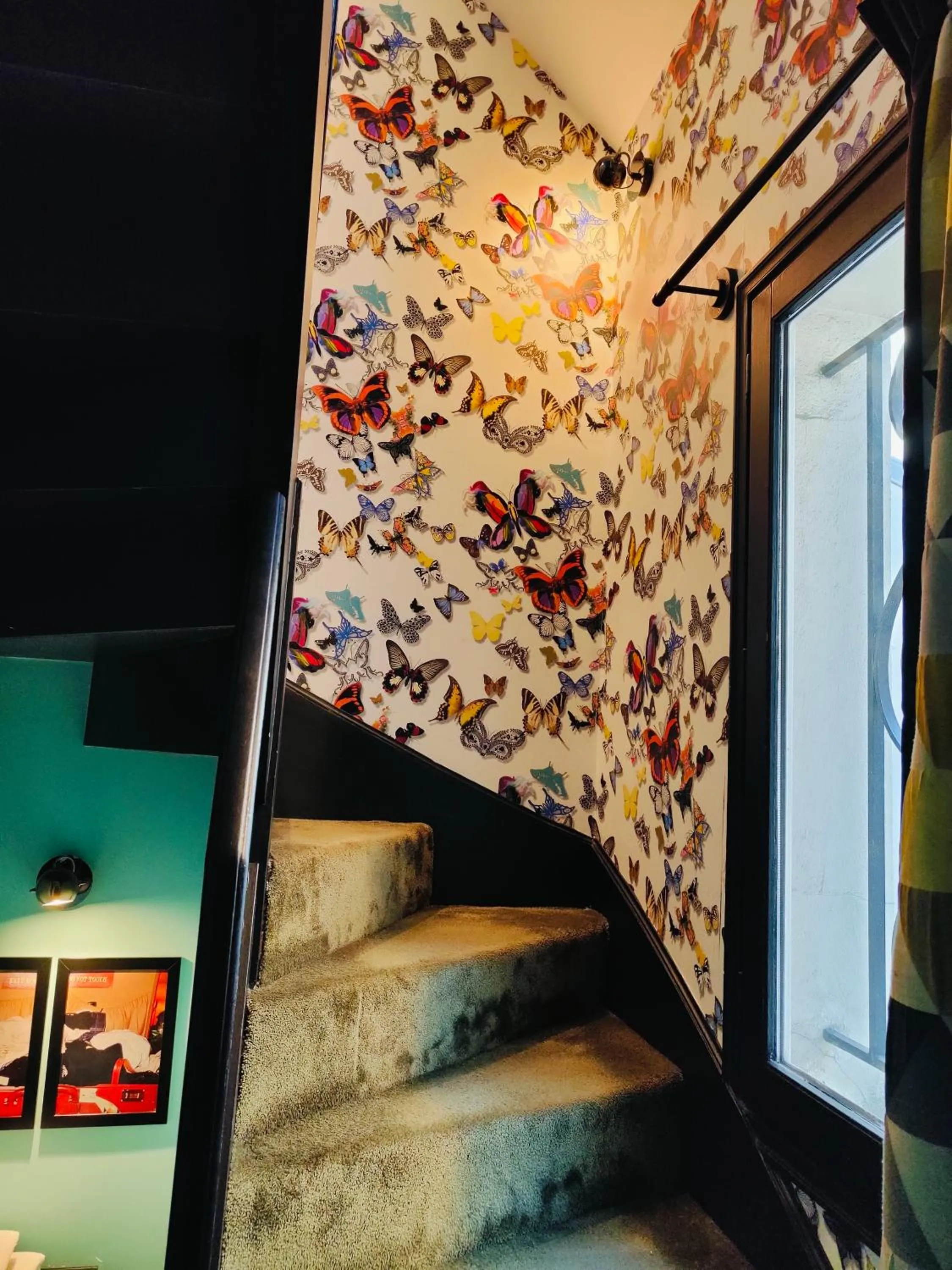 Decorative detail in Hôtel Noir