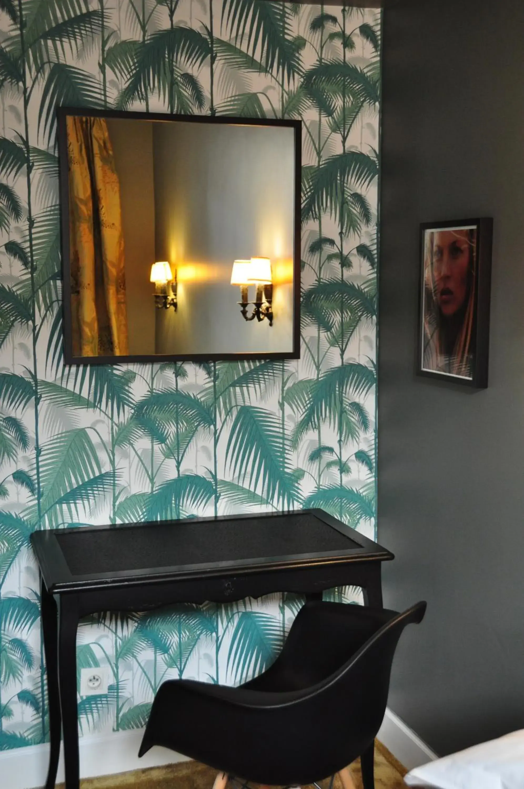 Decorative detail in Hôtel Noir Decorative detail in Hôtel Noir