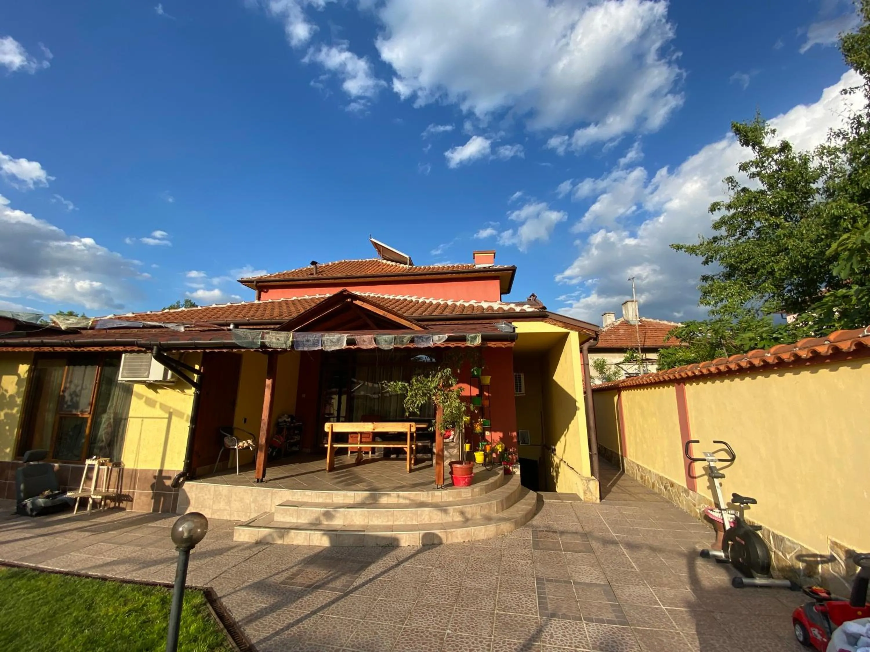 Family Hotel Kavrakovi