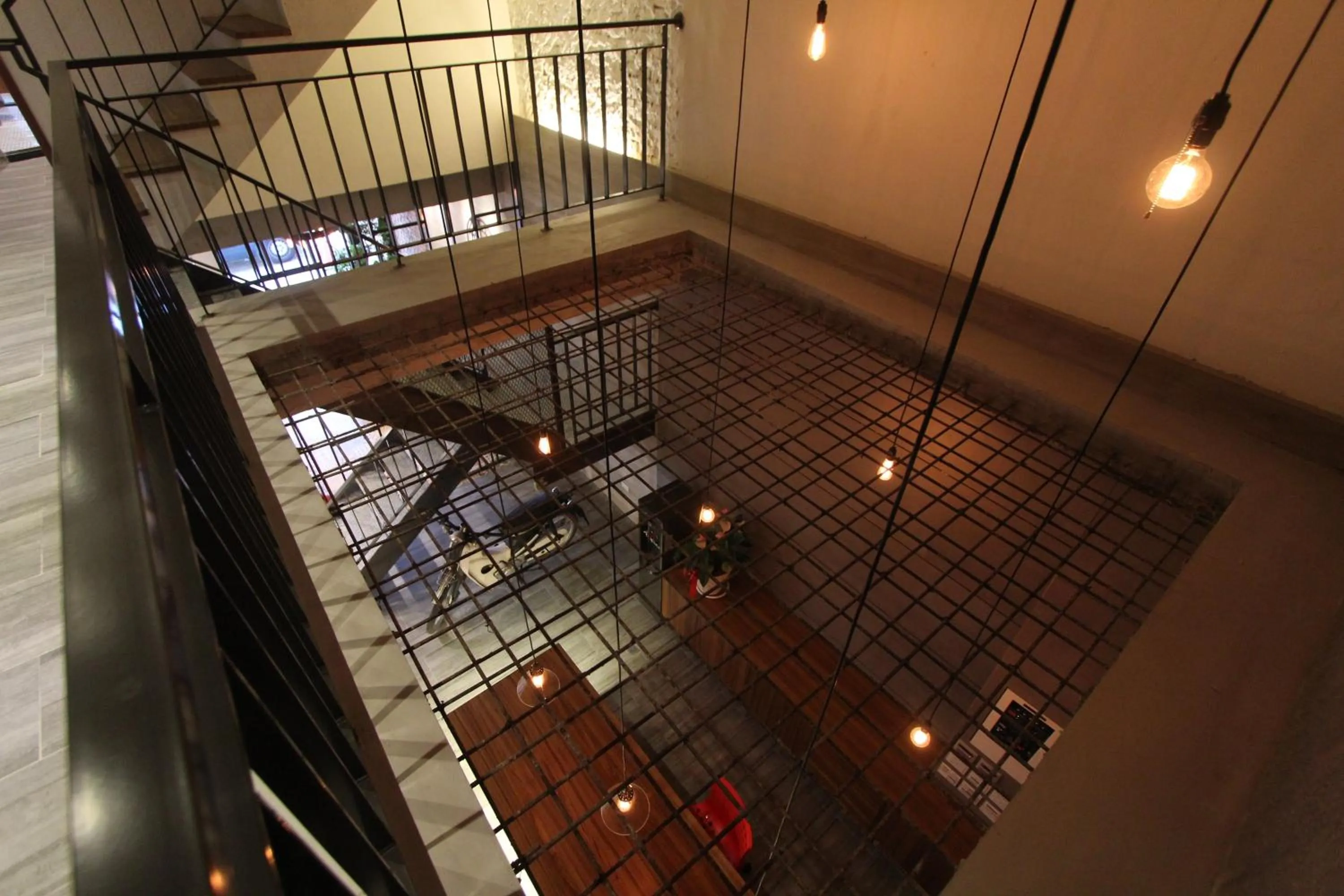 Decorative detail in MZ 1090 B&B