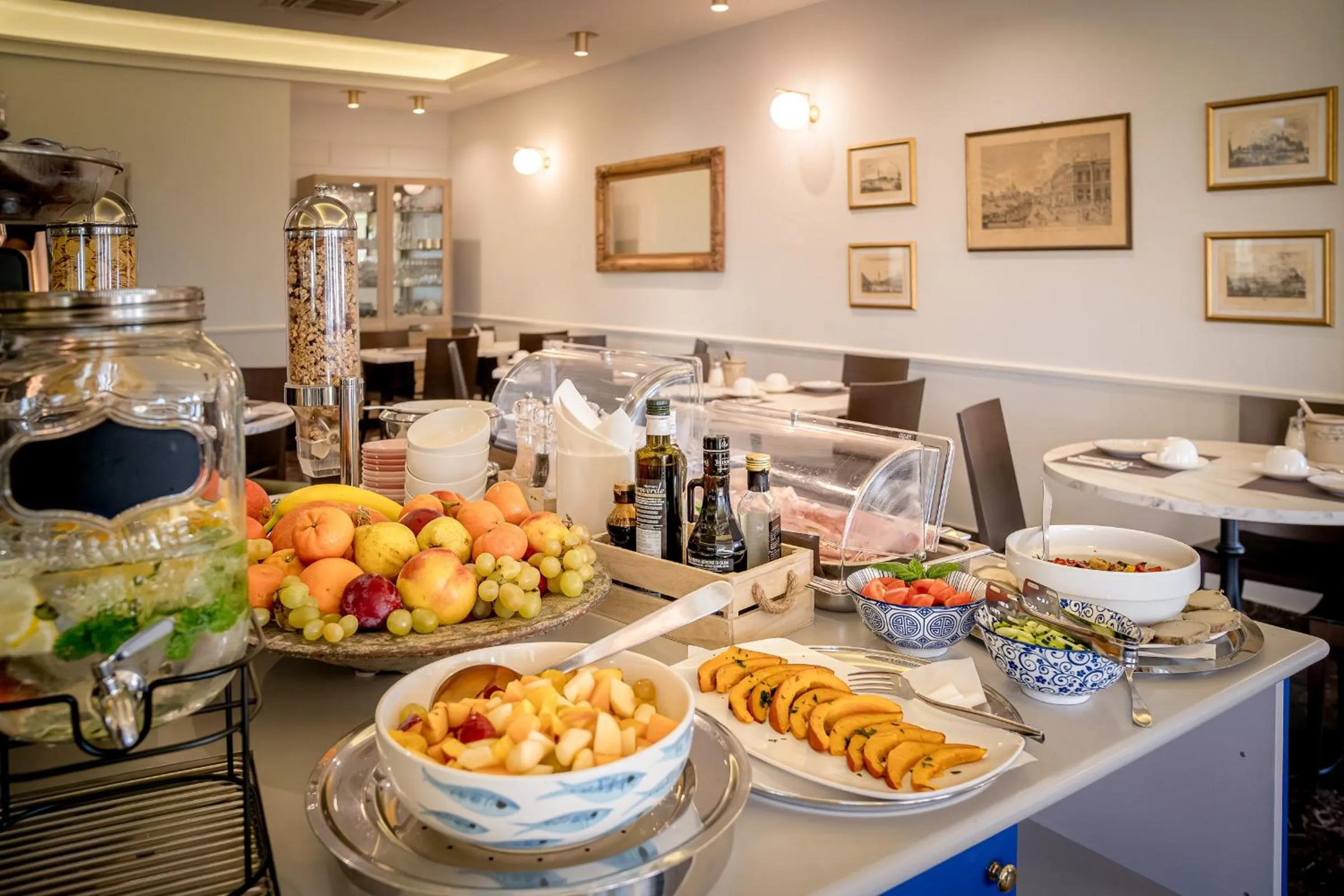 Food in Hotel Le Lampare