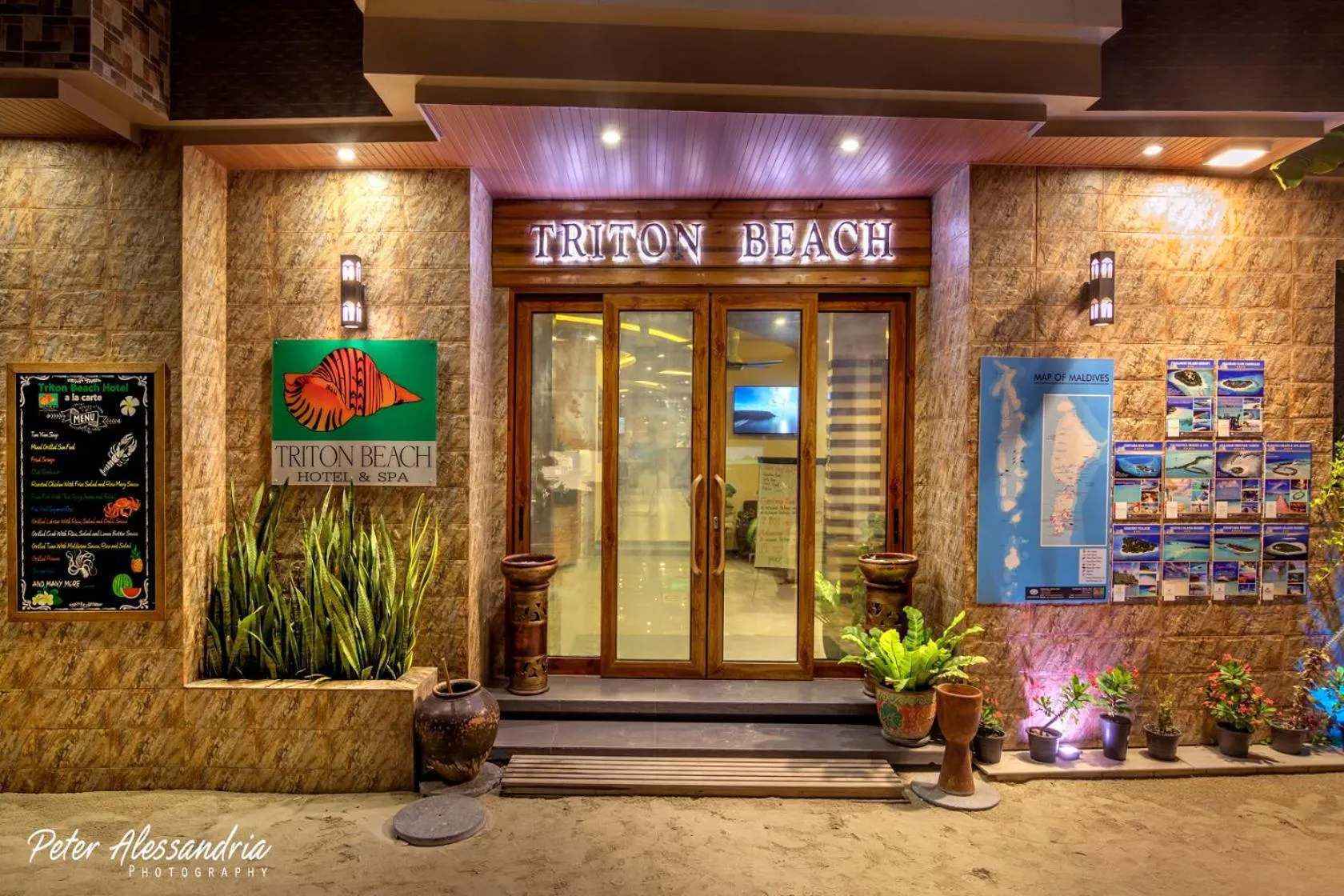 Facade/entrance in Triton Beach Hotel & Spa