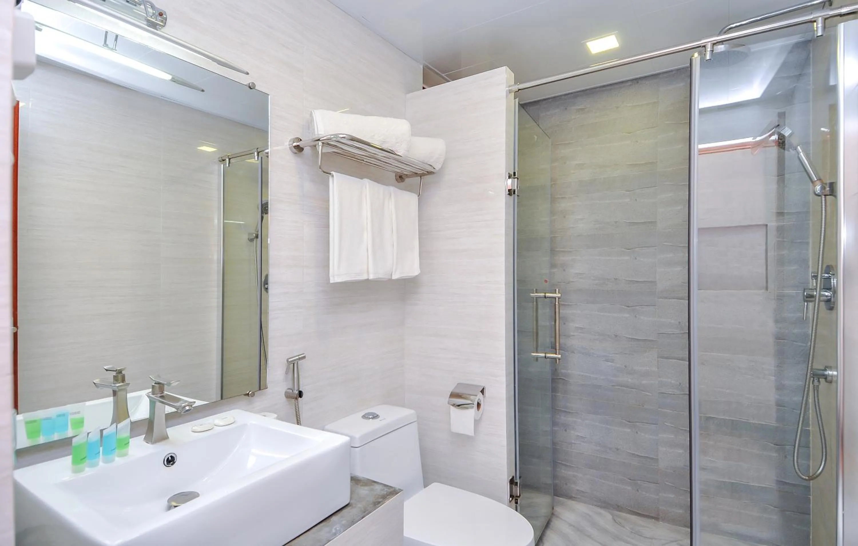 Shower in Triton Beach Hotel & Spa