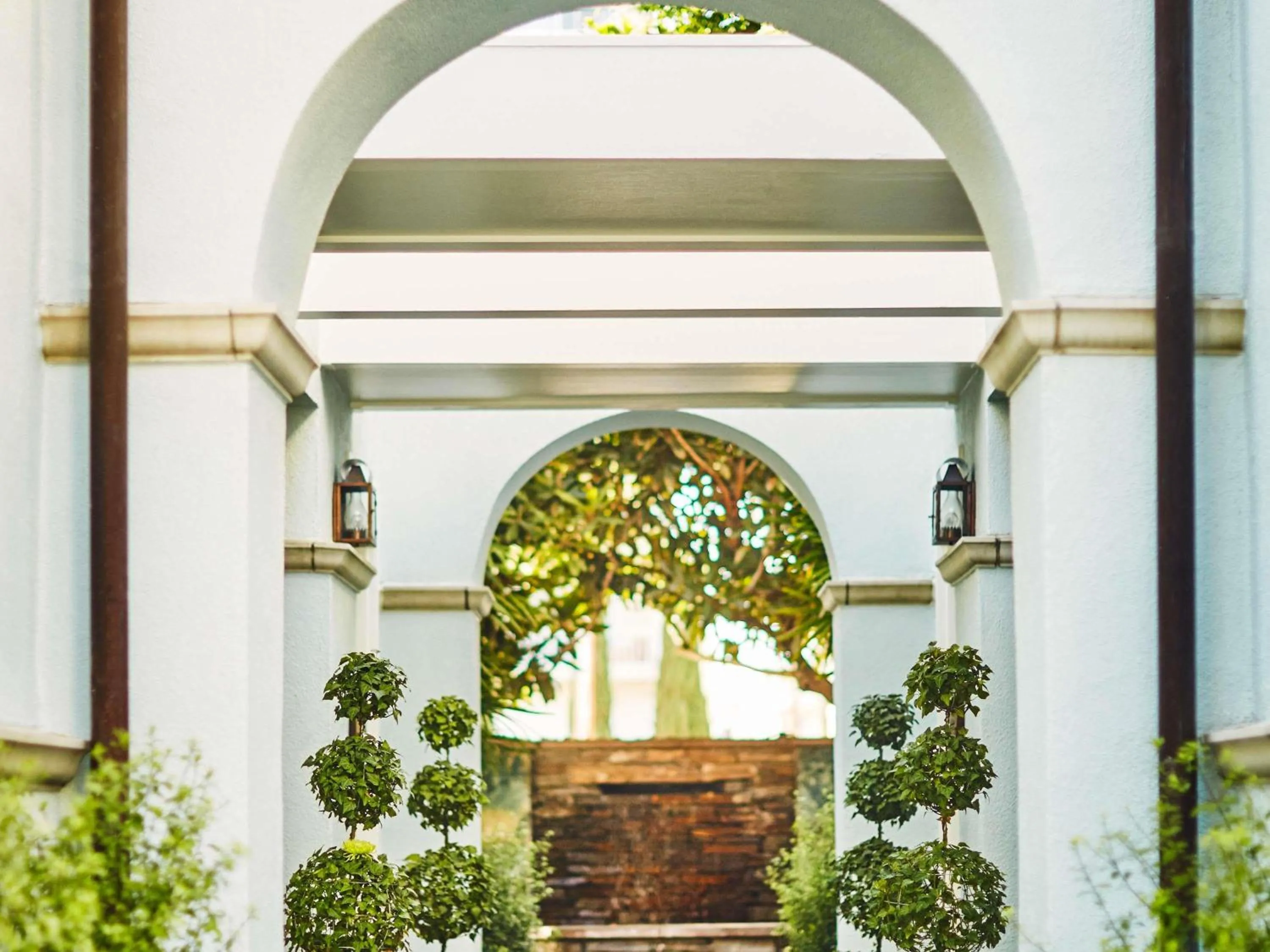 Bedroom in Fairmont Miramar Hotel & Bungalows
