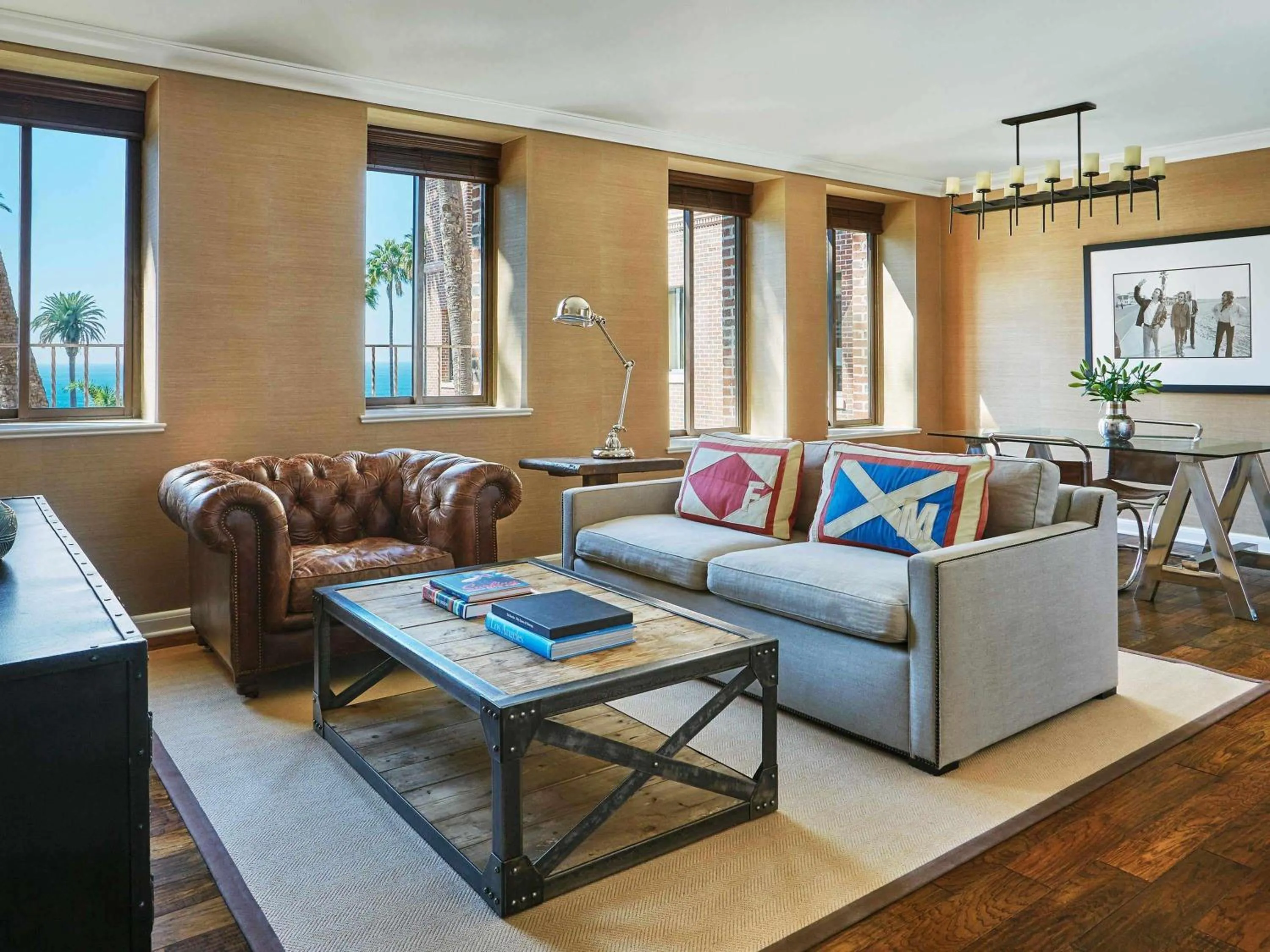 Bedroom in Fairmont Miramar Hotel & Bungalows