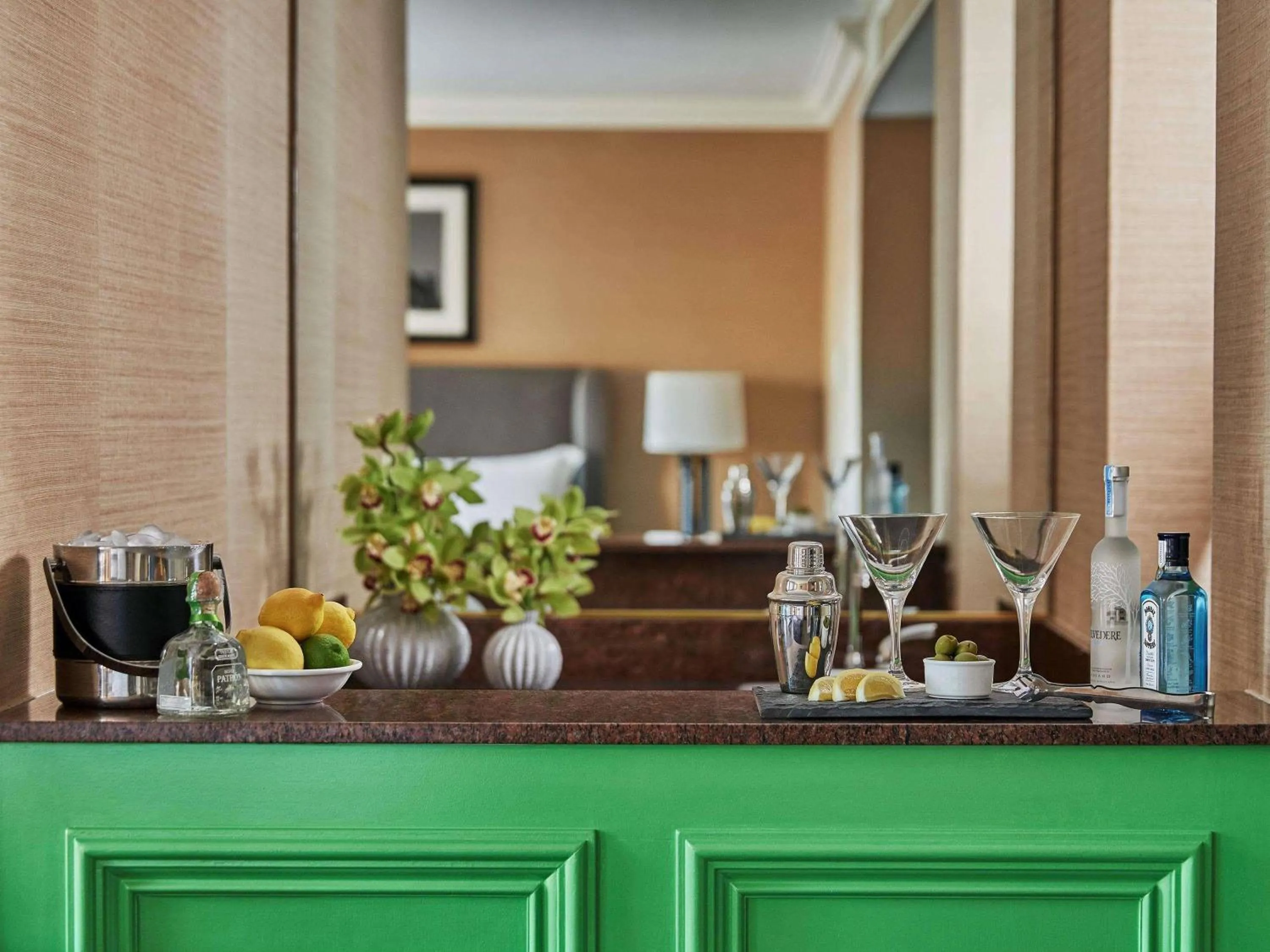 Bedroom in Fairmont Miramar Hotel & Bungalows