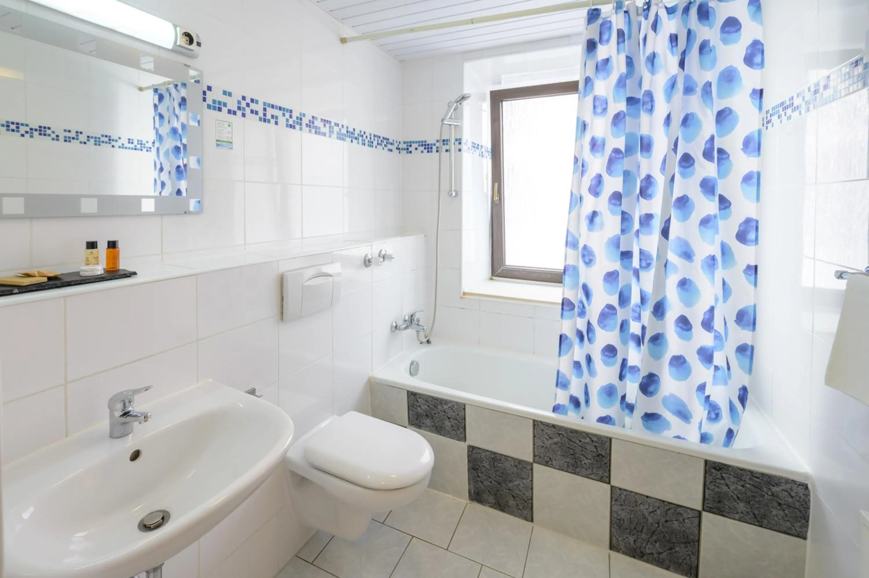 Bathroom in Hotel Pension Margit