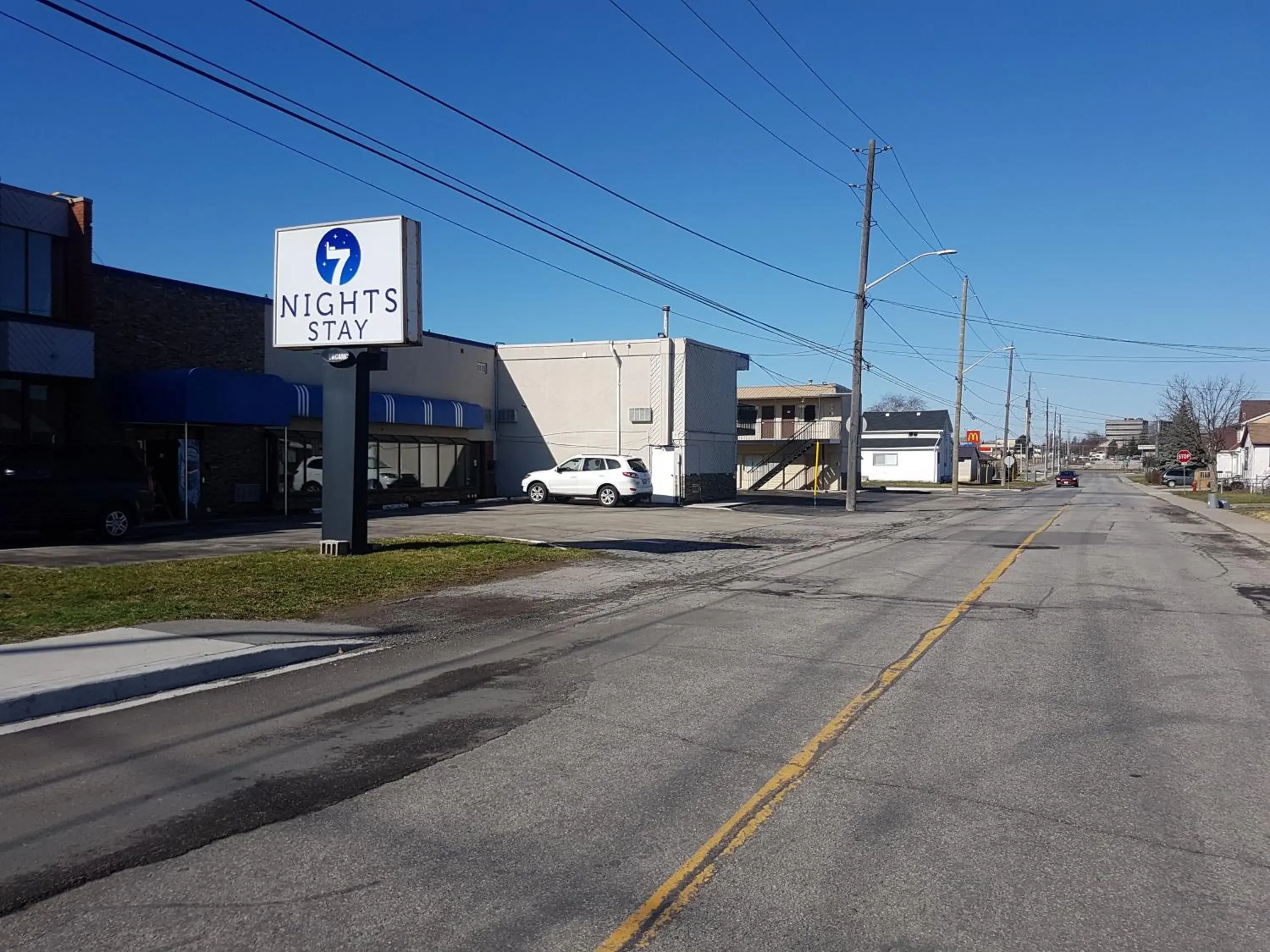 Property building in 7 Nights Stay Property building in 7 Nights Stay