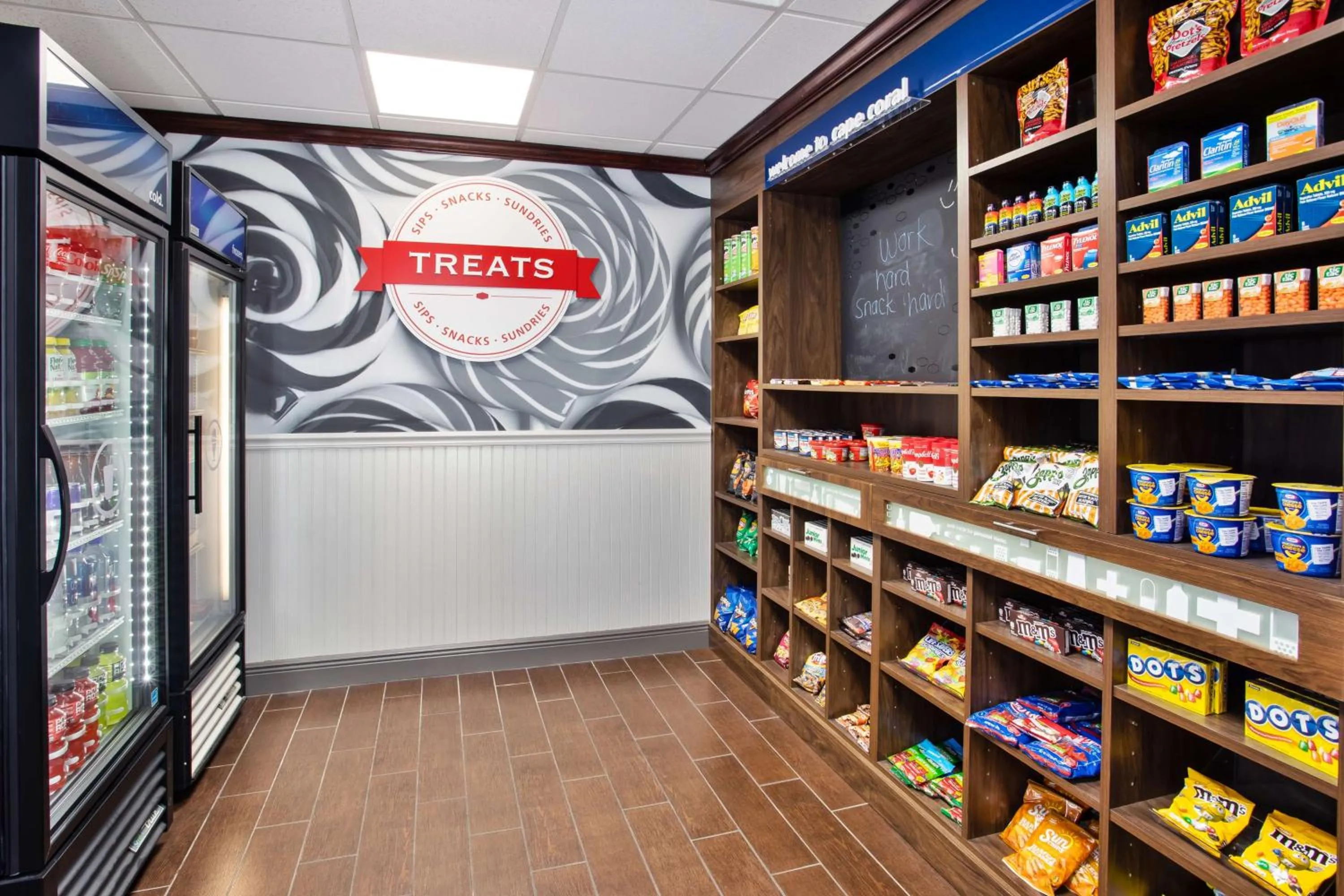 Restaurant/places to eat in Hampton Inn & Suites Cape Coral / Fort Myers