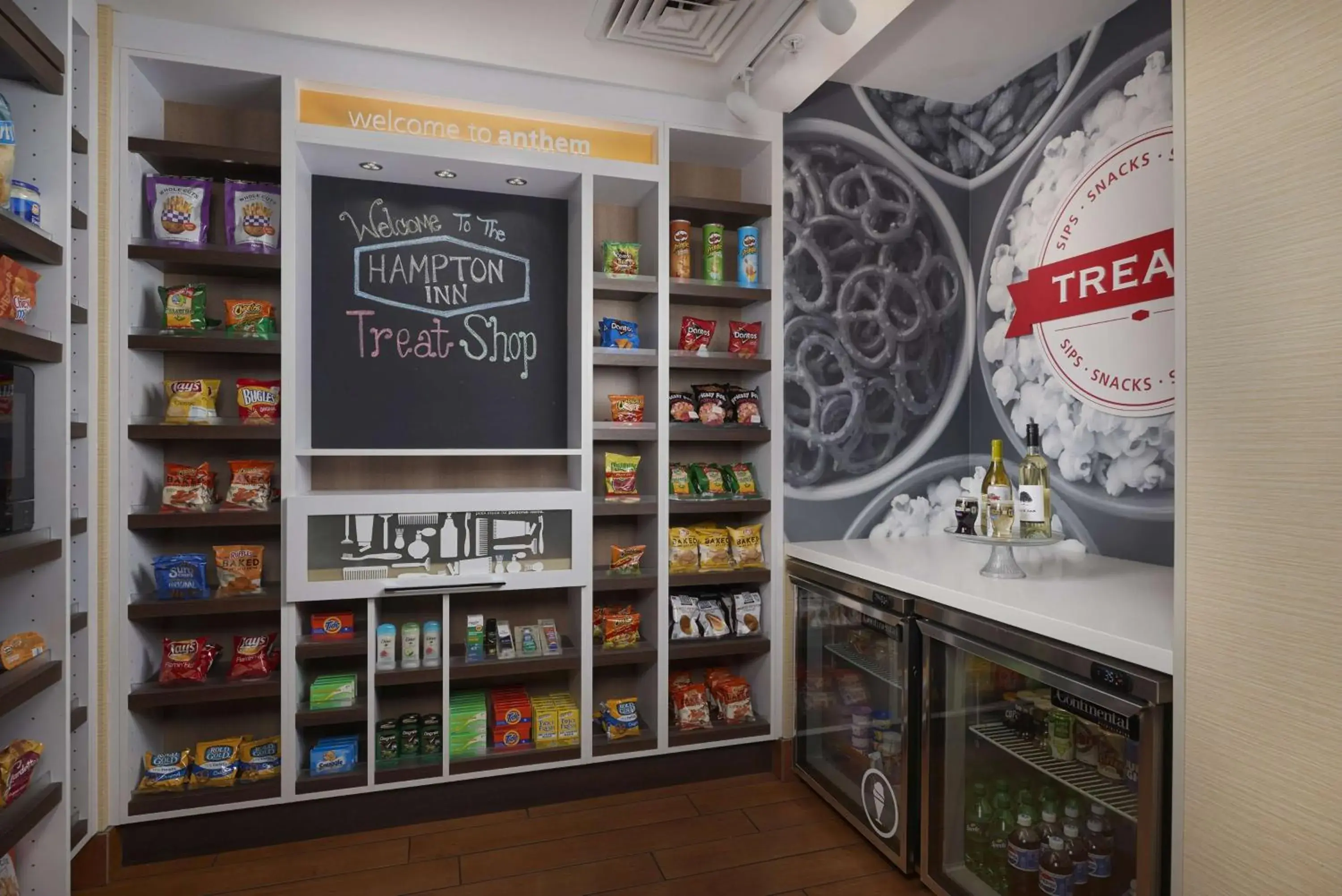 Restaurant/places to eat in Hampton Inn Phoenix/Anthem Restaurant/places to eat in Hampton Inn Phoenix/Anthem