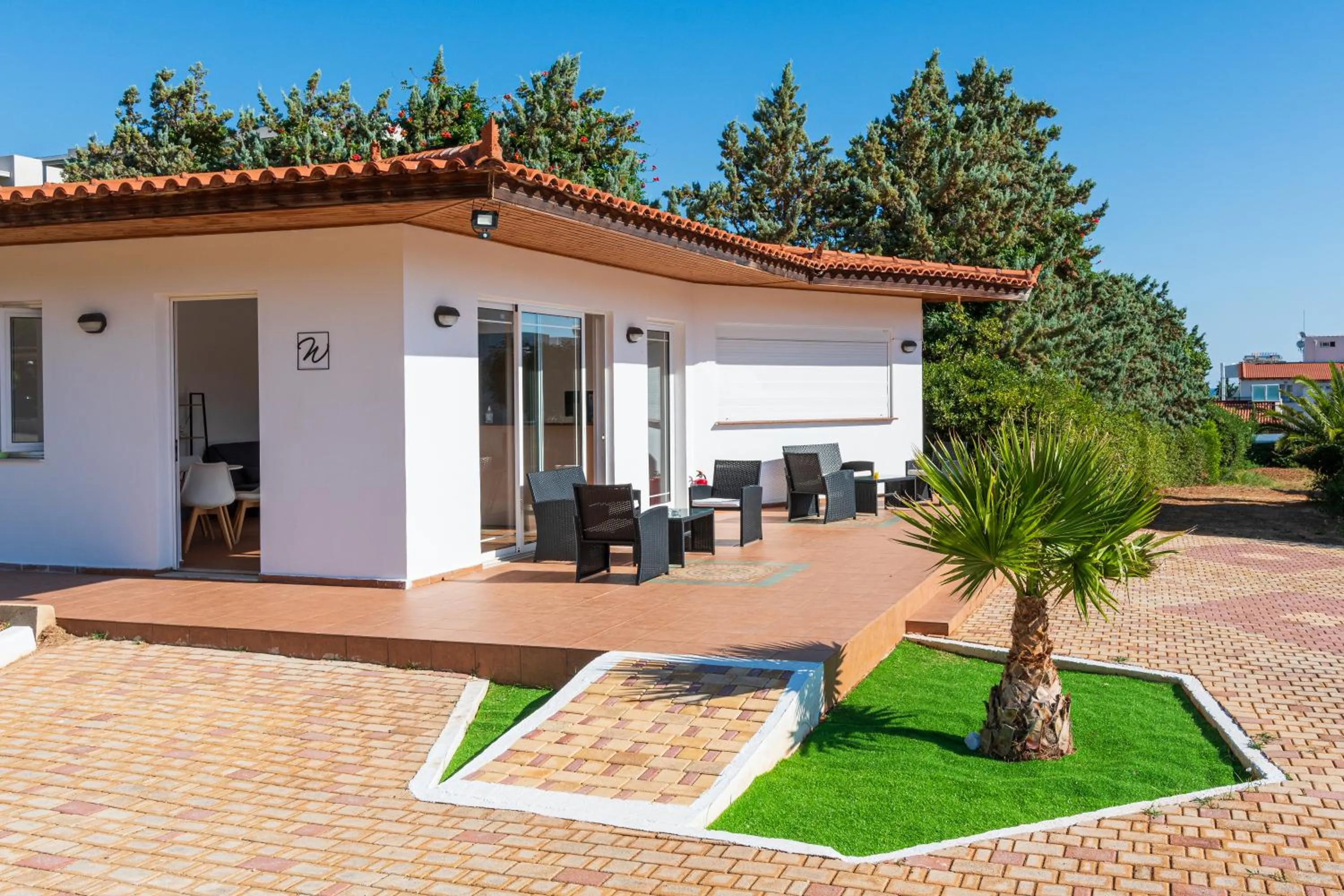 Lobby or reception in W Suites by Estia