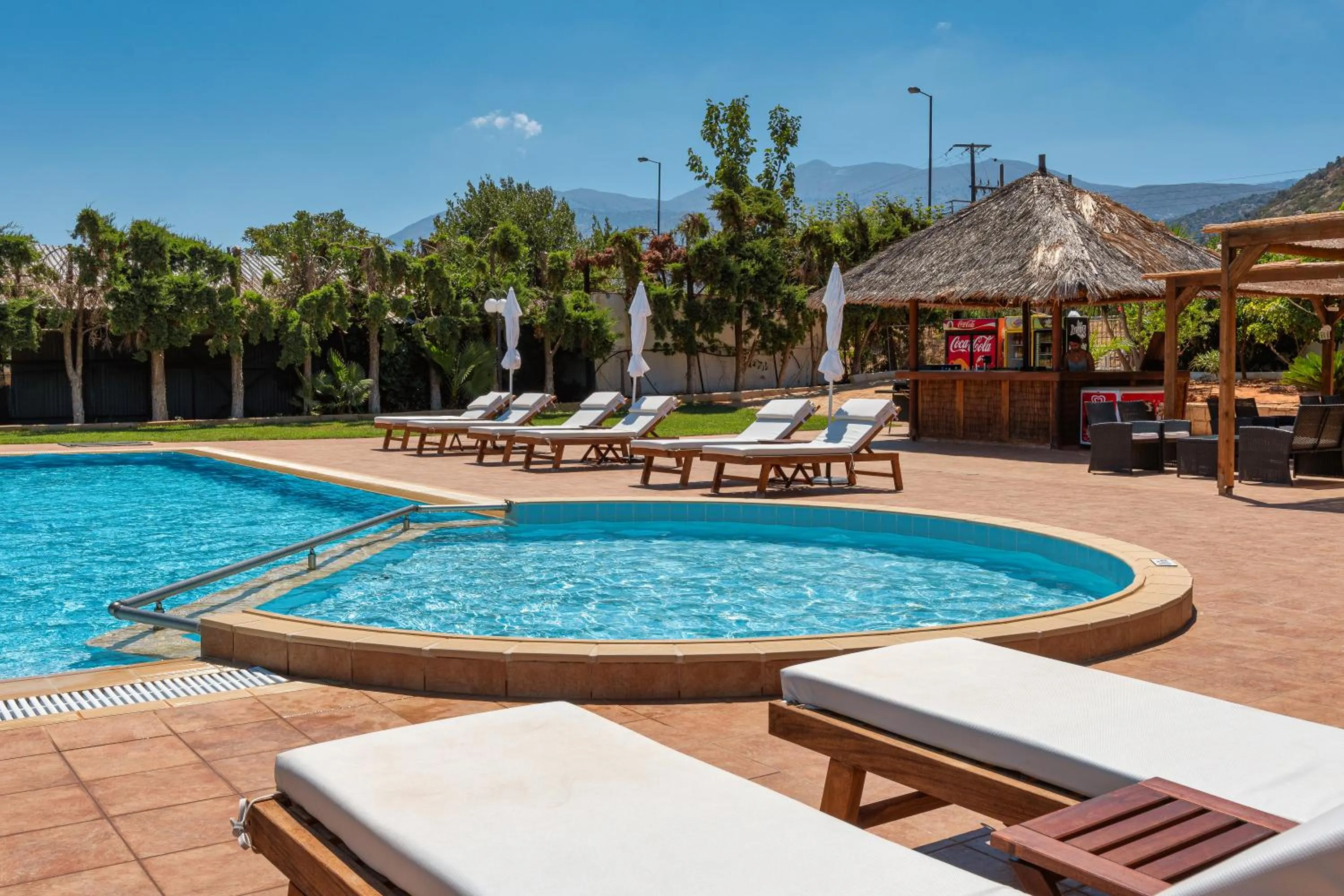 Garden in W Suites by Estia