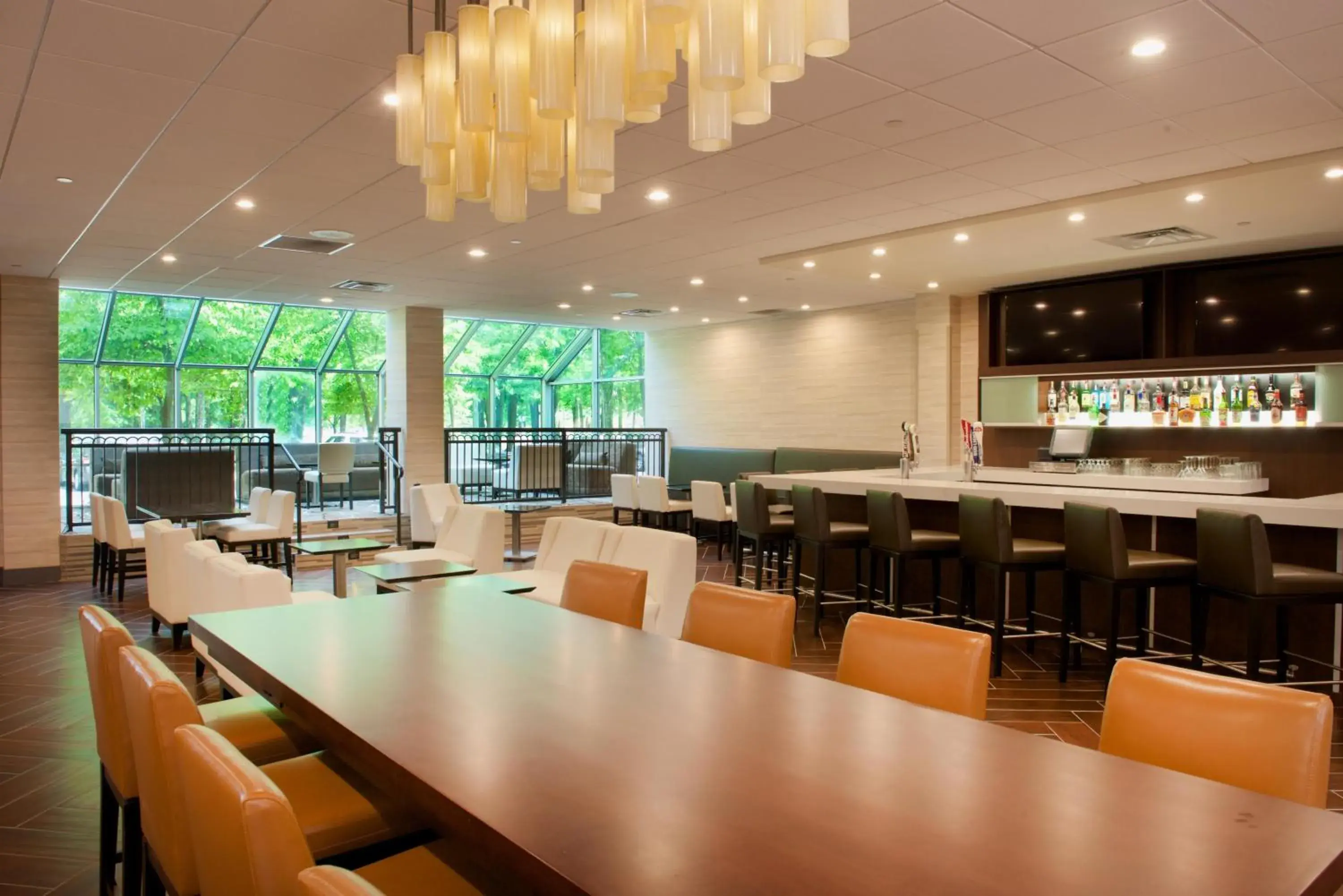 Restaurant/places to eat in Embassy Suites by Hilton Cincinnati Northeast - Blue Ash Restaurant/places to eat in Embassy Suites by Hilton Cincinnati Northeast - Blue Ash